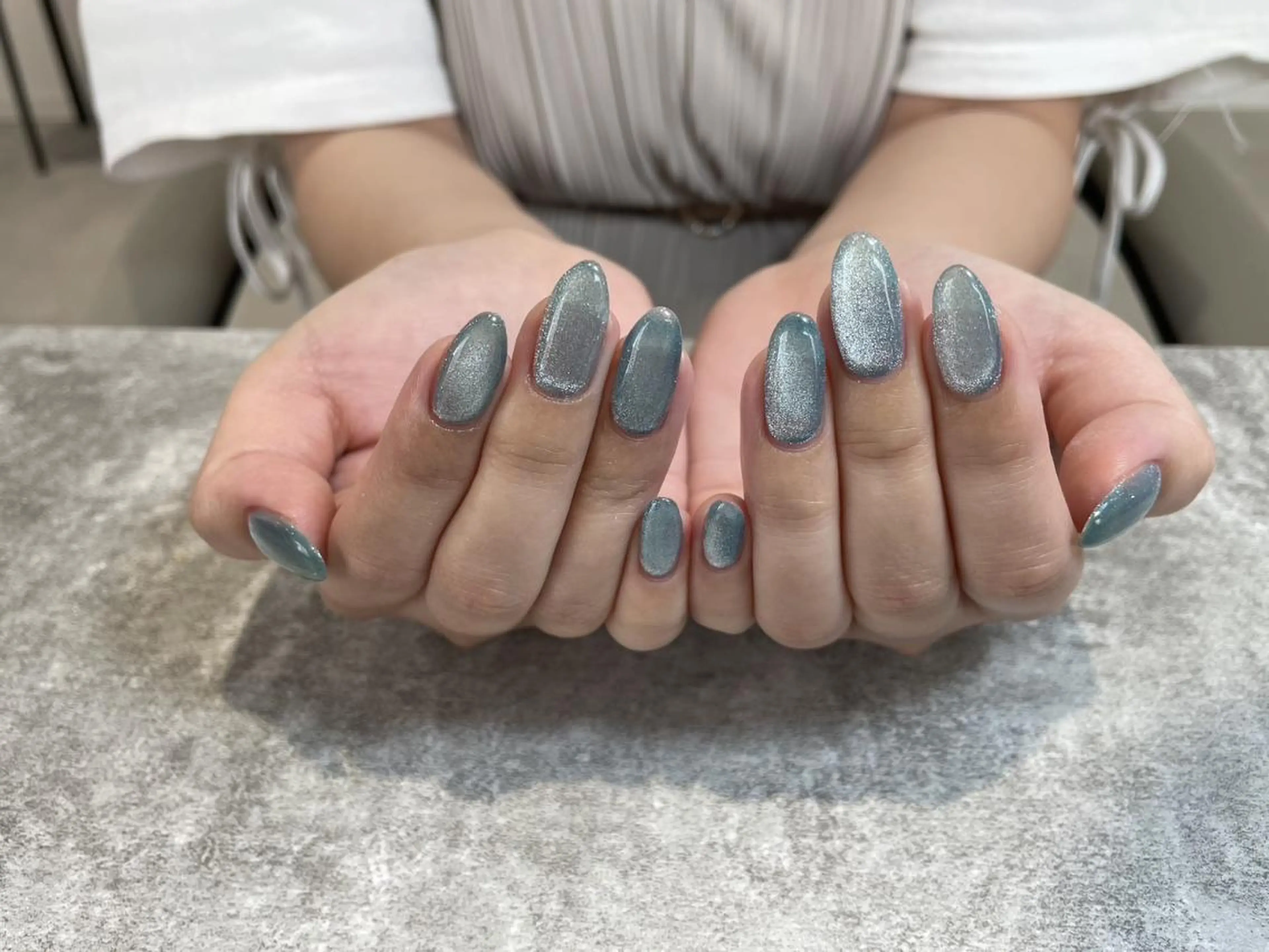 ネイル マグネットネイル nailsalon eluaのネイルデザイン