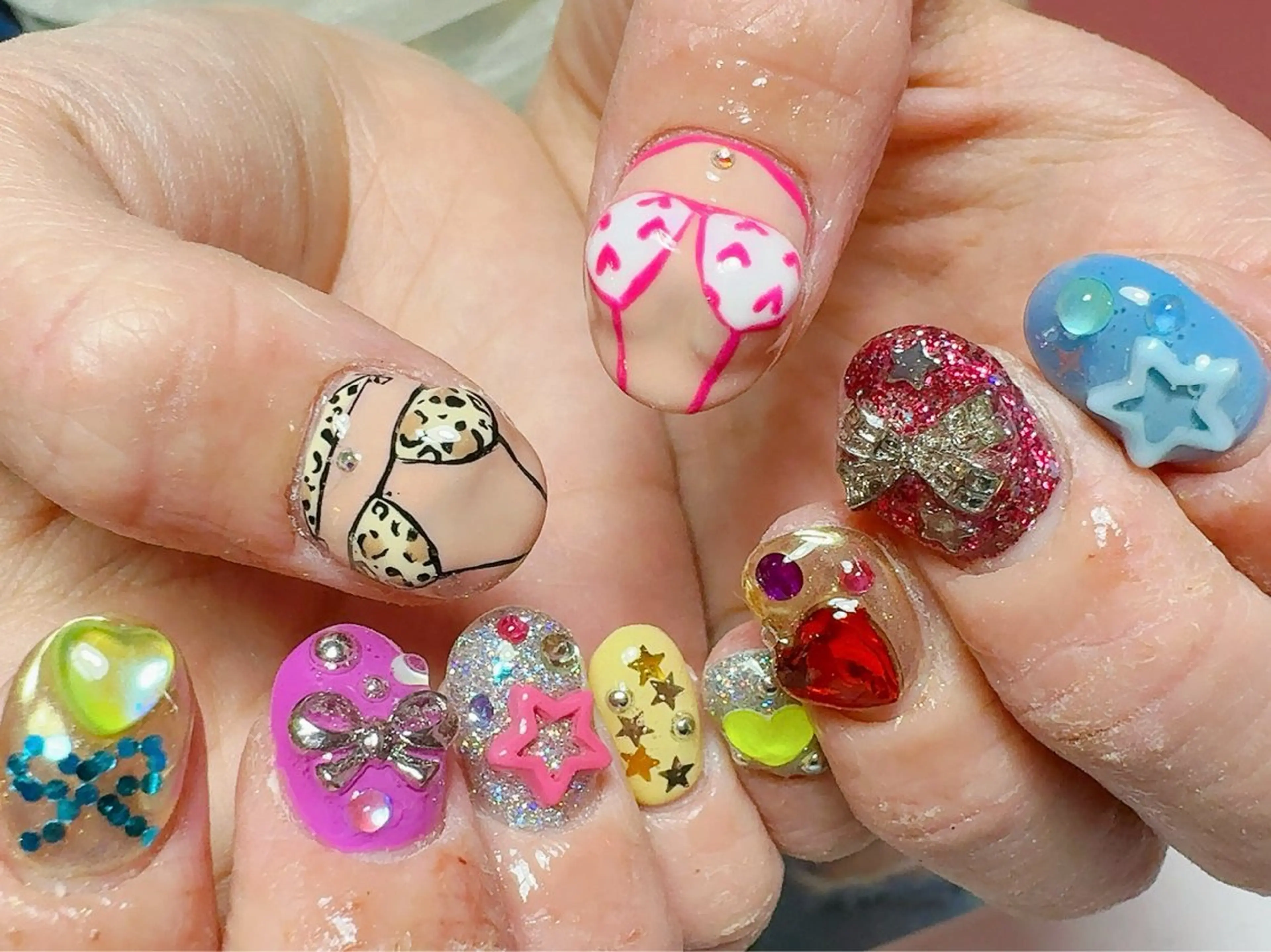 ネイル ハンドネイル Nail Atelier IamI所属・アイアムアイ 大村磨衣のネイルデザイン