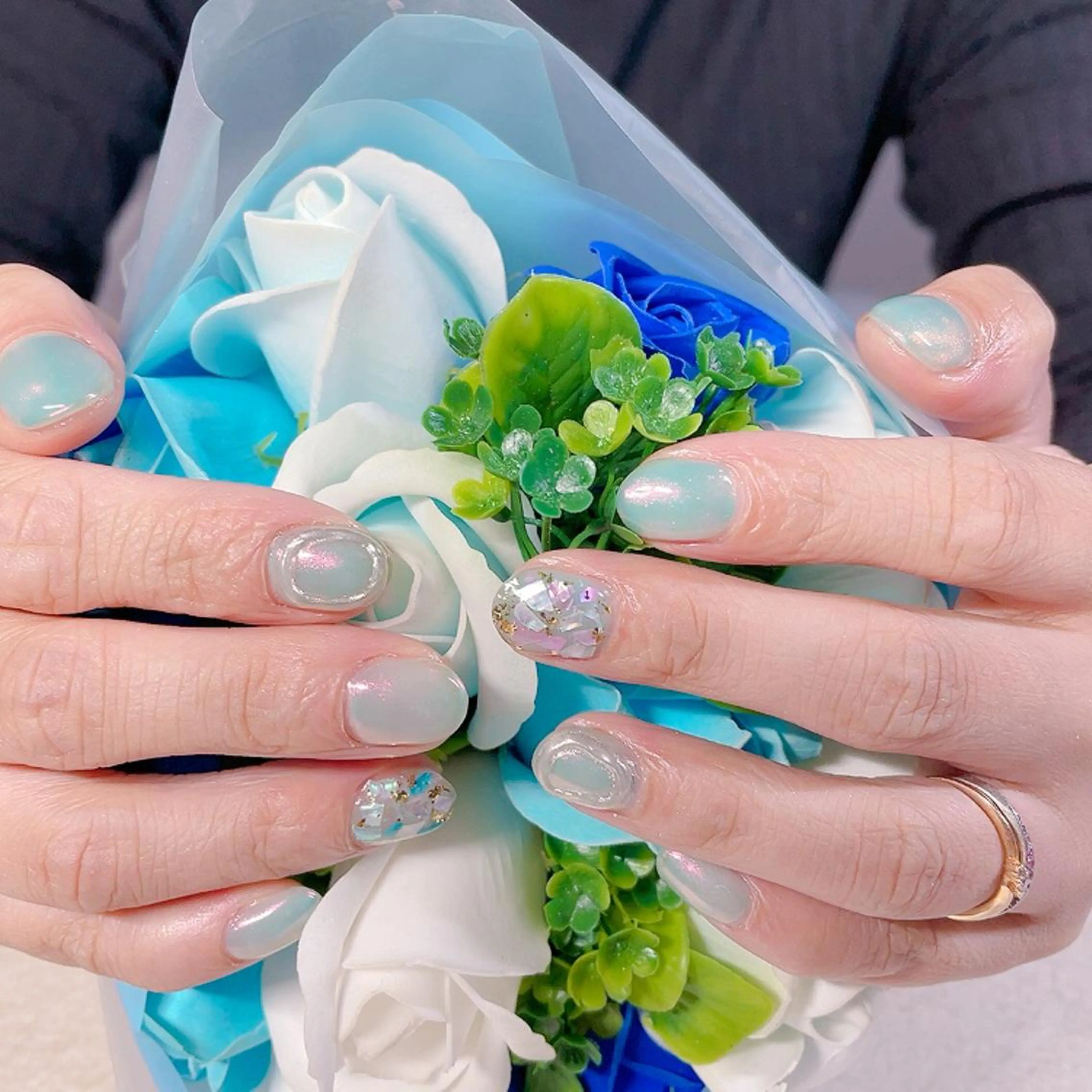 ネイル オーロラネイル ミラーネイル 奥園 良恵のネイルデザイン