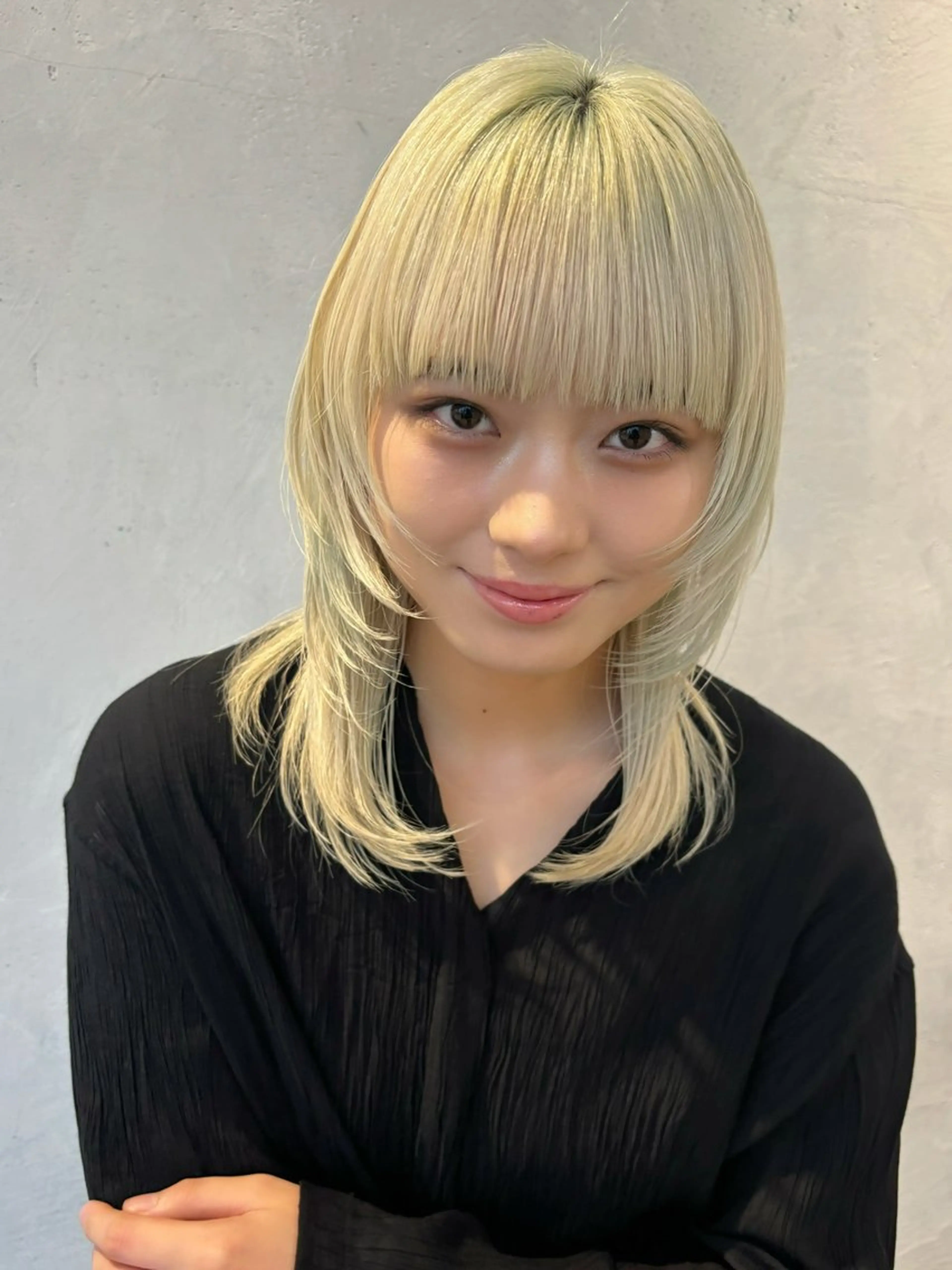 ミディアム 耳つぼ屋さん ‎🤍りりのヘアスタイル