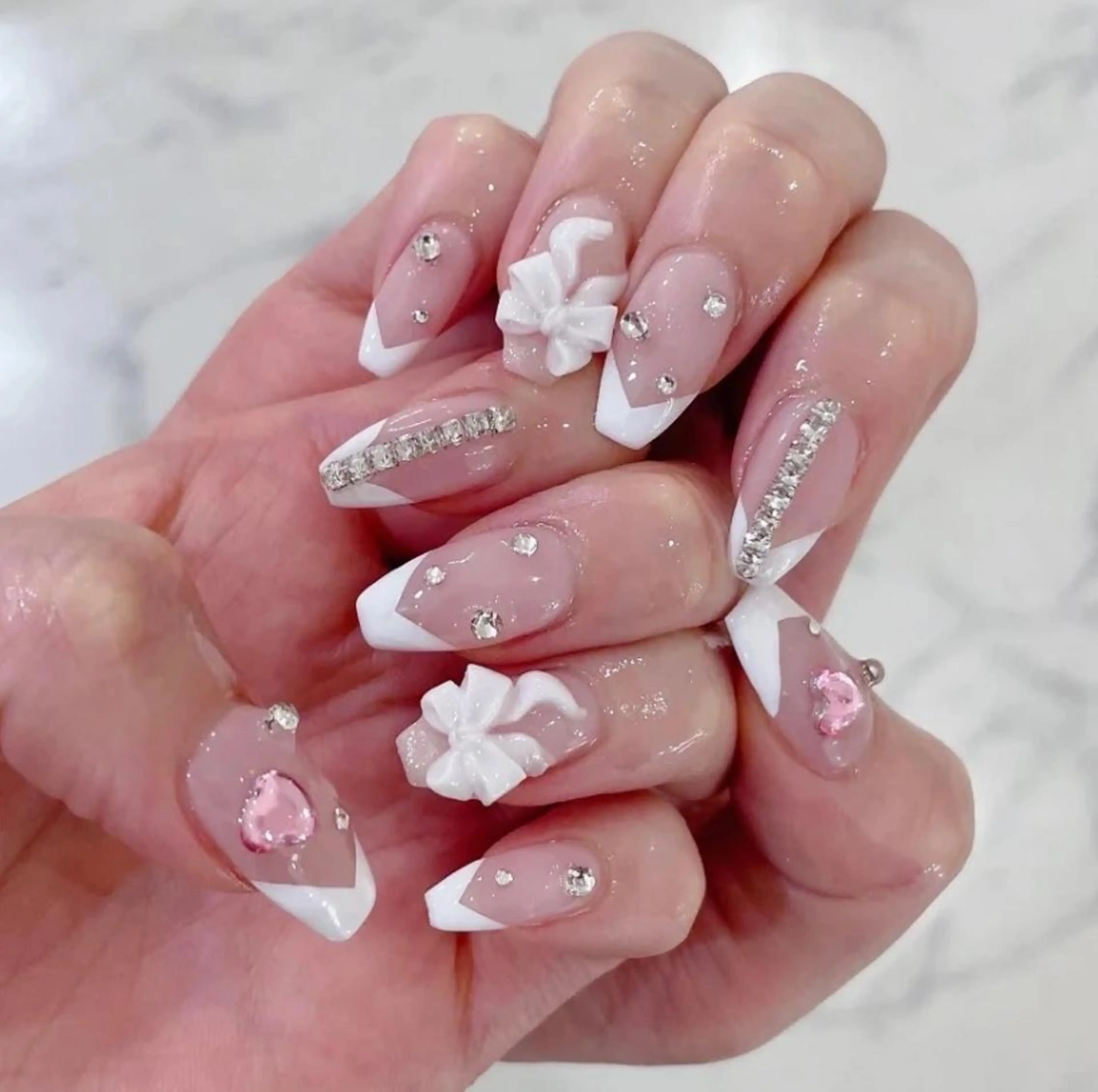 ネイル Queens ciciのネイルデザイン