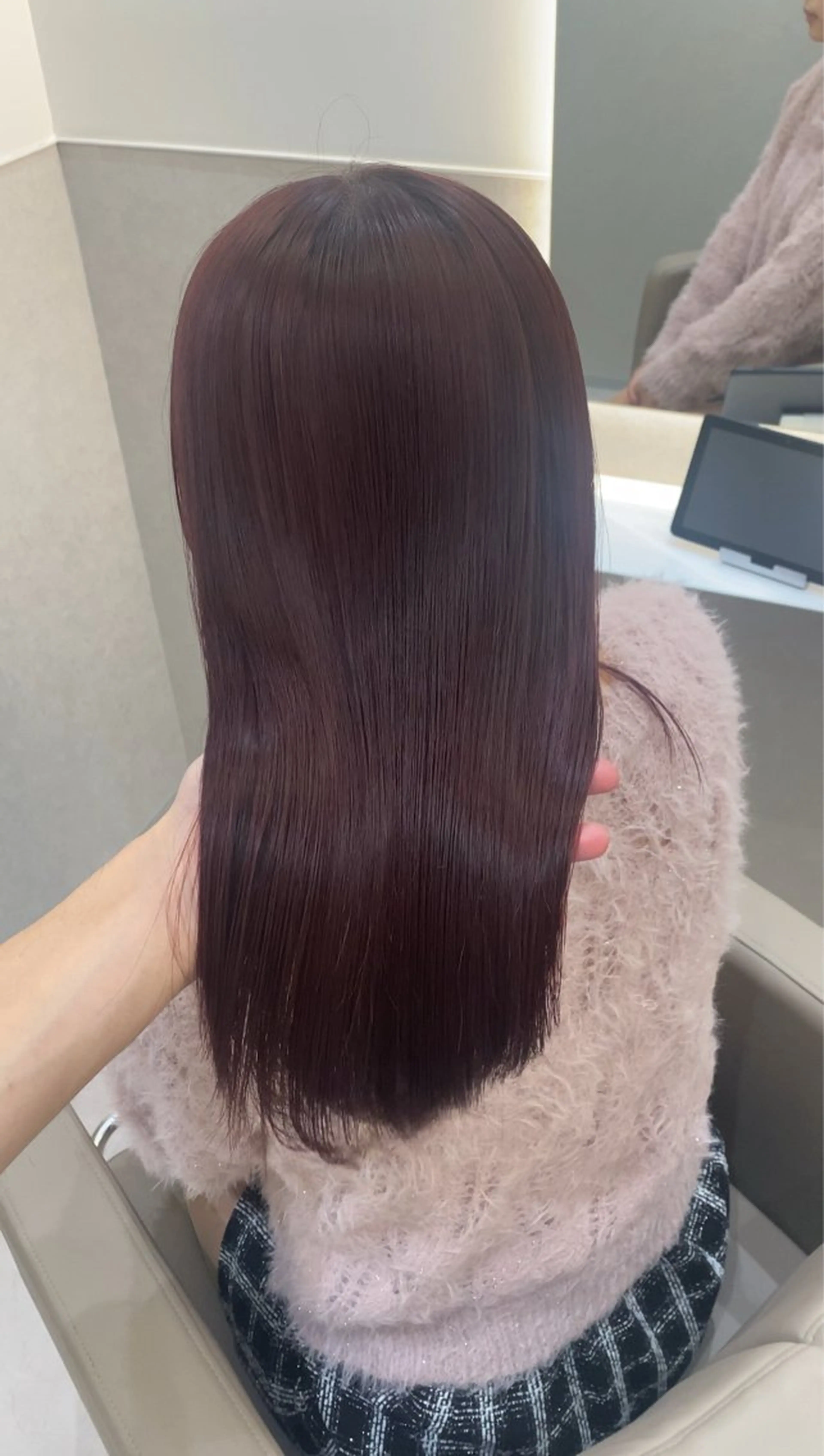 カラー ピンクカラー 韓国🇰🇷レイヤー 似合わせ顔まわりのヘアスタイル