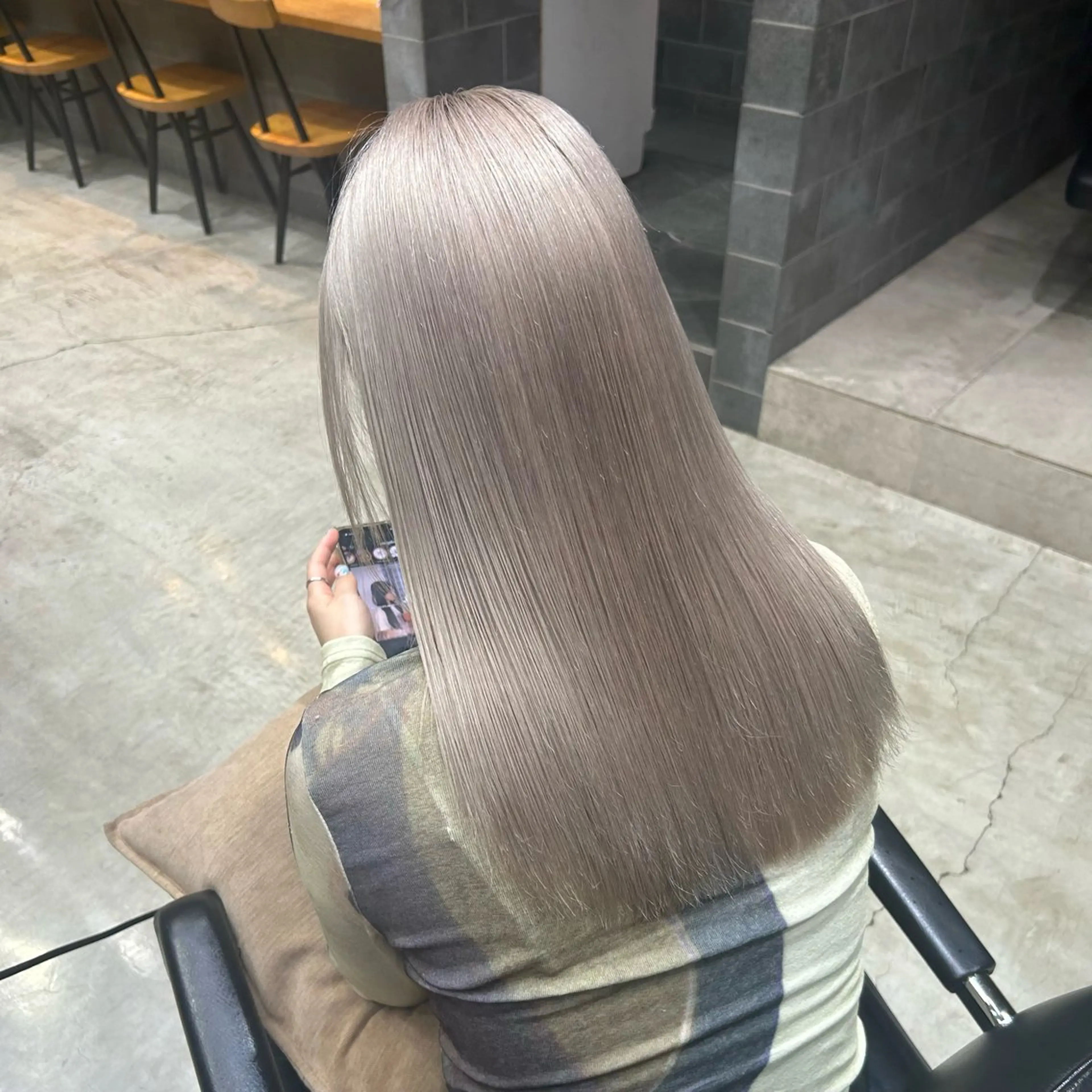 カラー ヘアカラー トリートメント 🍓ダメージレスで 可愛く🍓HINAのヘアスタイル