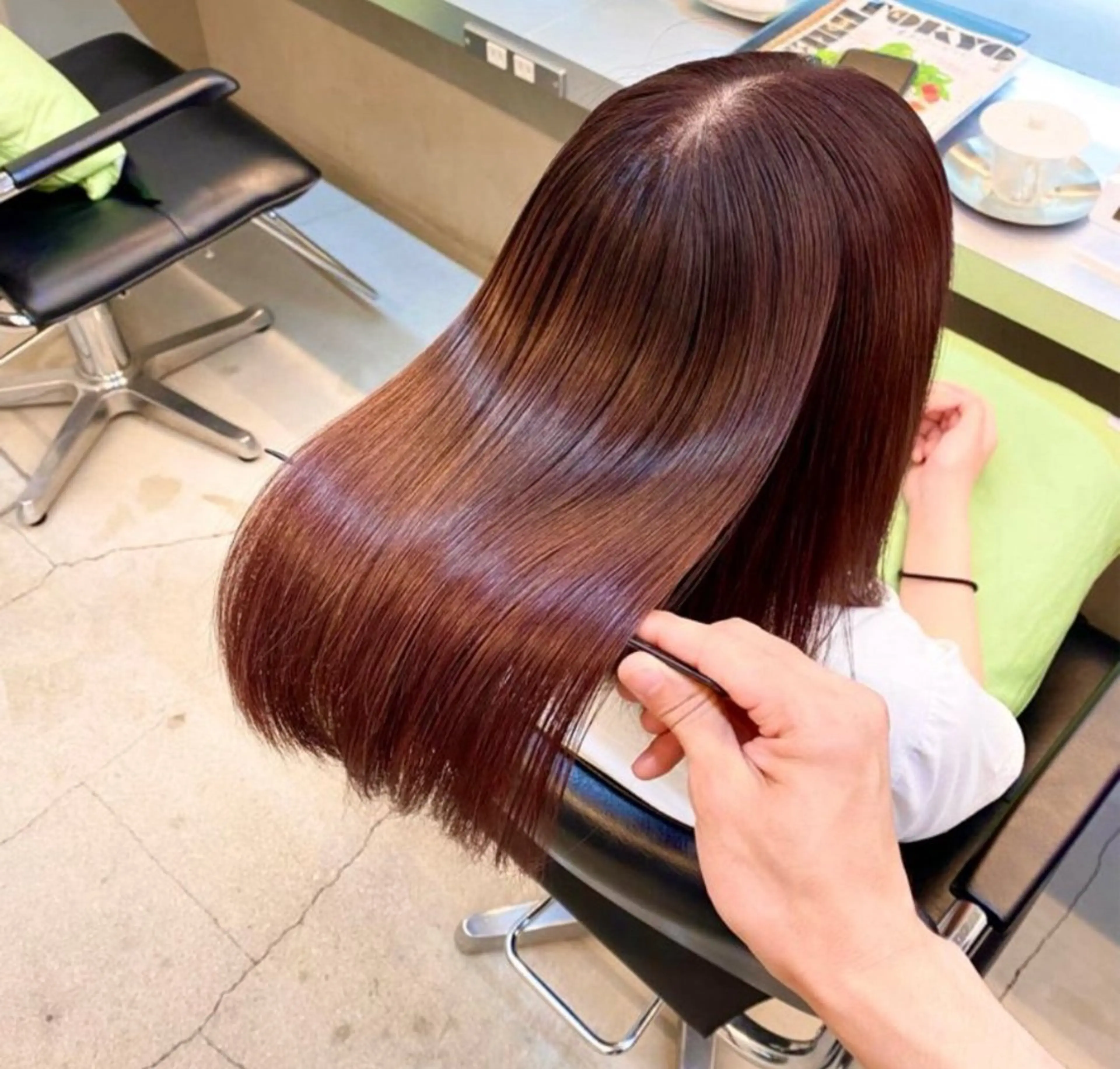 ミディアム カラー パーマ ピンクカラー バイオレットカラー 伸ばしかけ 縮毛矯正 酸性ストレート カット ヘアカラー 縮毛矯正 普通の美容室じゃない ‼️/若林のヘアスタイル