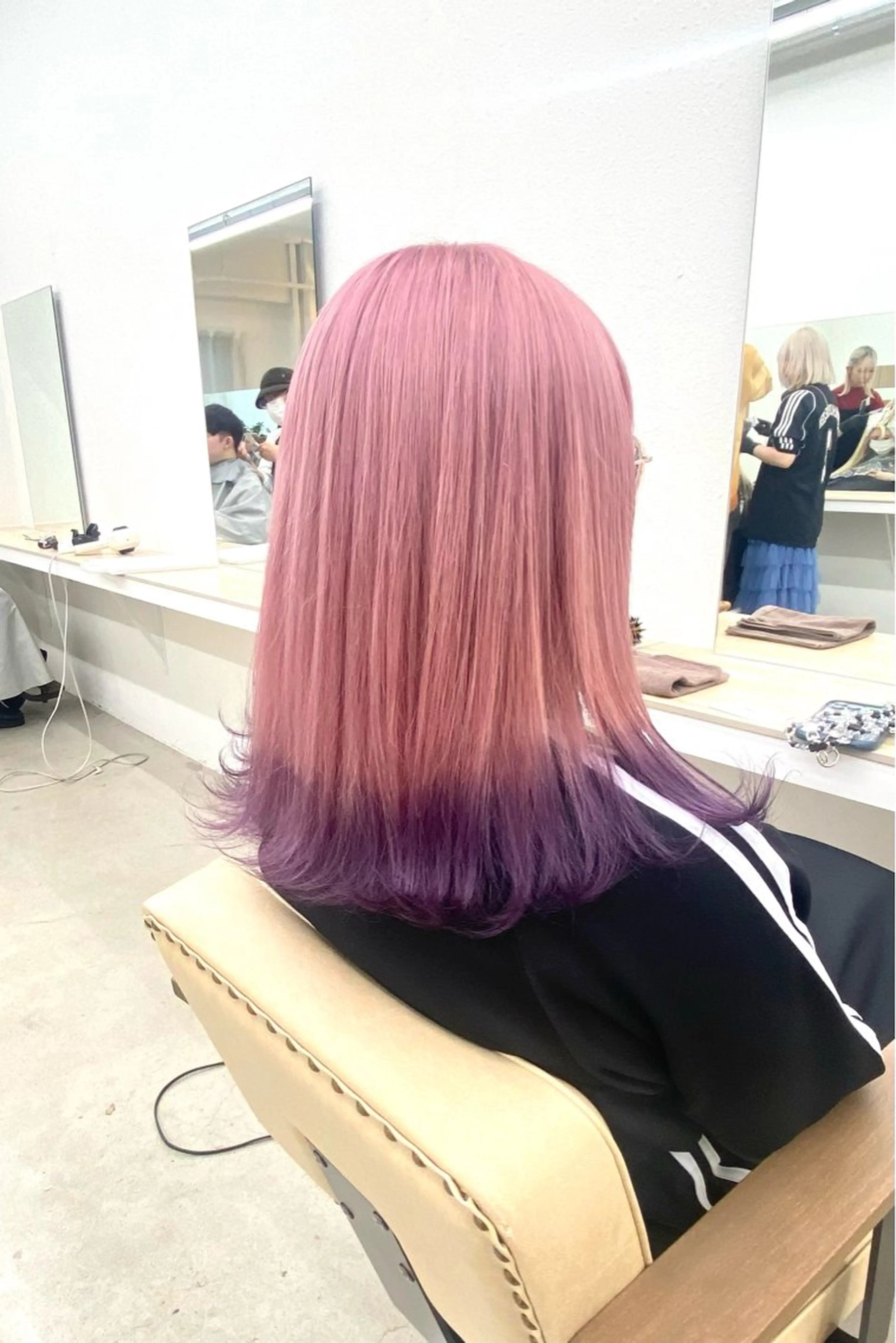 セミロング カラー ブリーチ デザインカラー ピンクカラー パープルカラー BOB🌟ハイトーン /ブリーチ/TAKUのヘアスタイル