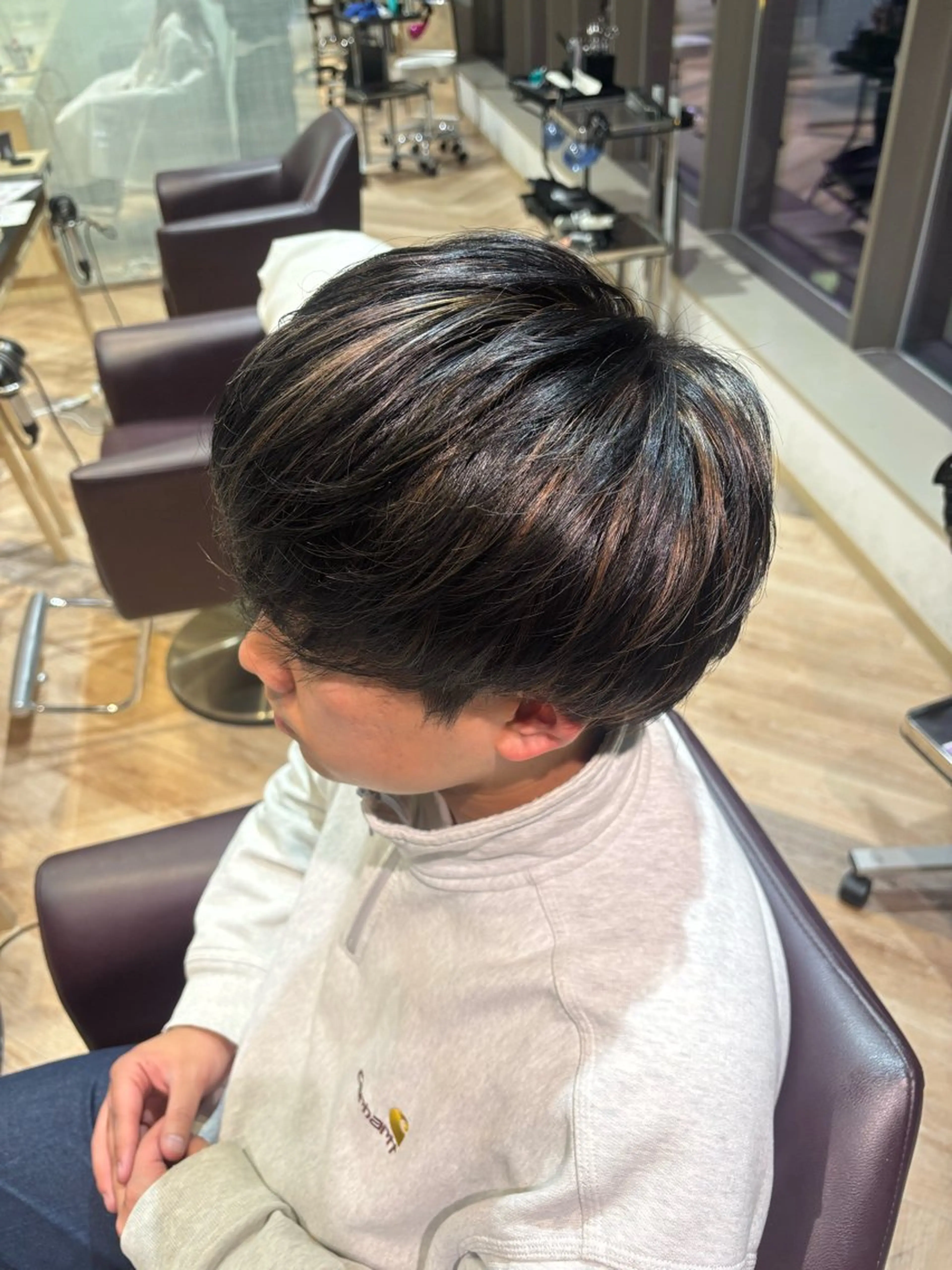 カラー ハイライトカラー タカハシ アン🎧 ‎🤍のマツエク・マツパデザイン