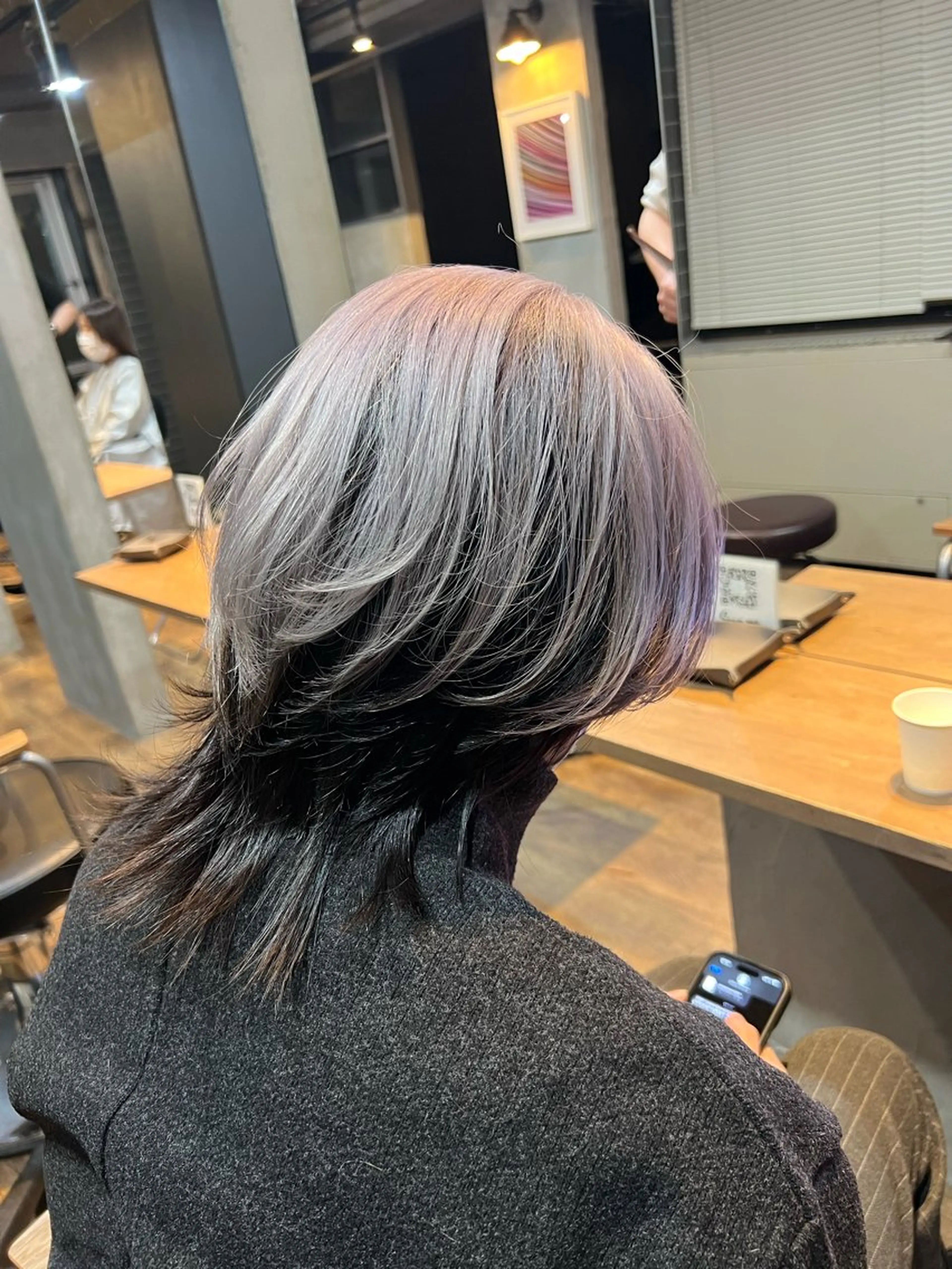 【🦄耳かけ映え🦄】インナーカラー or アンブレラカラー + カットの写真