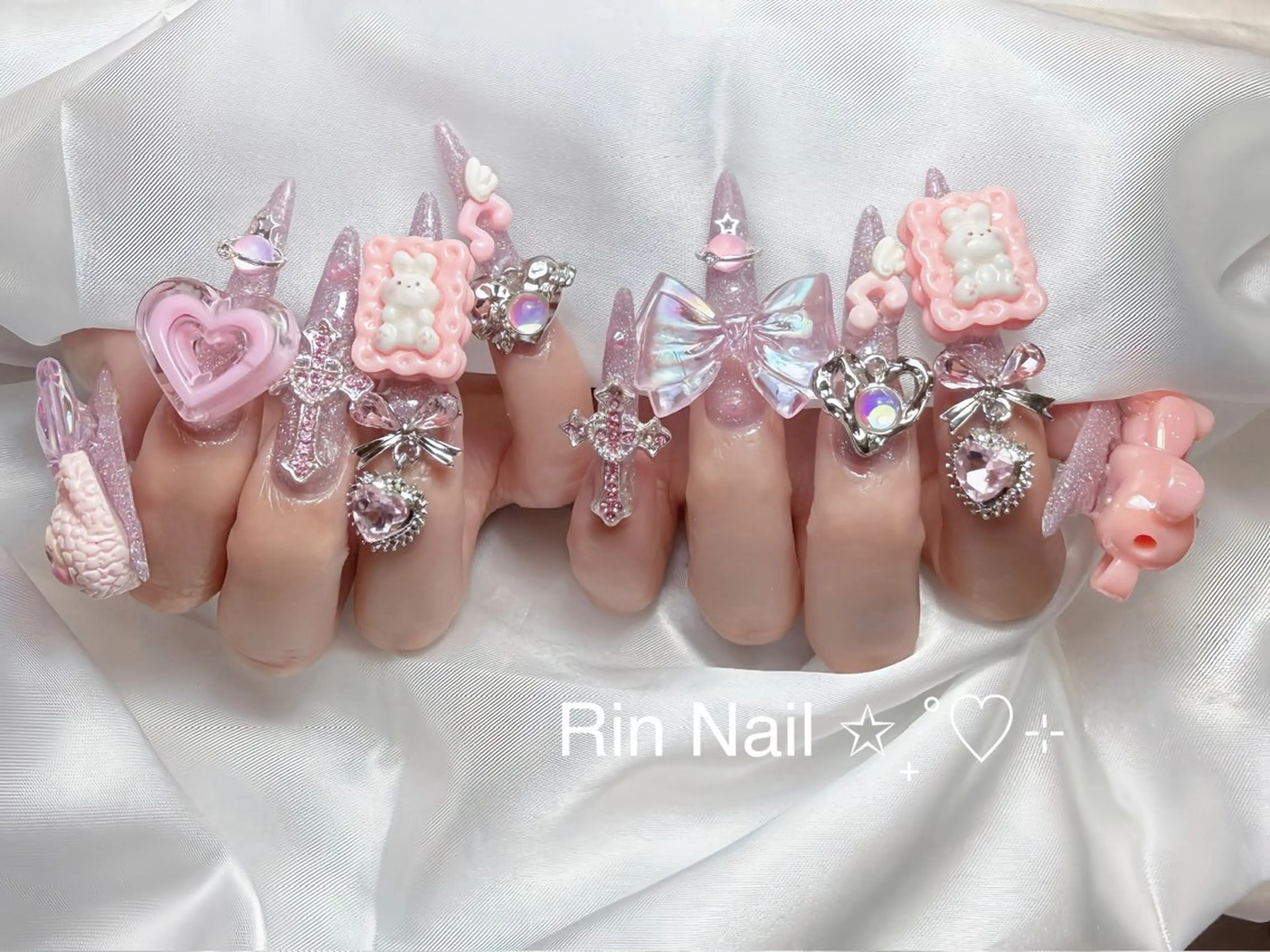 ネイル チークネイル フラッシュネイル フラワーネイル フットネイル ジェルネイル ハンドネイル Rin Nail Shinokuboのネイルデザイン