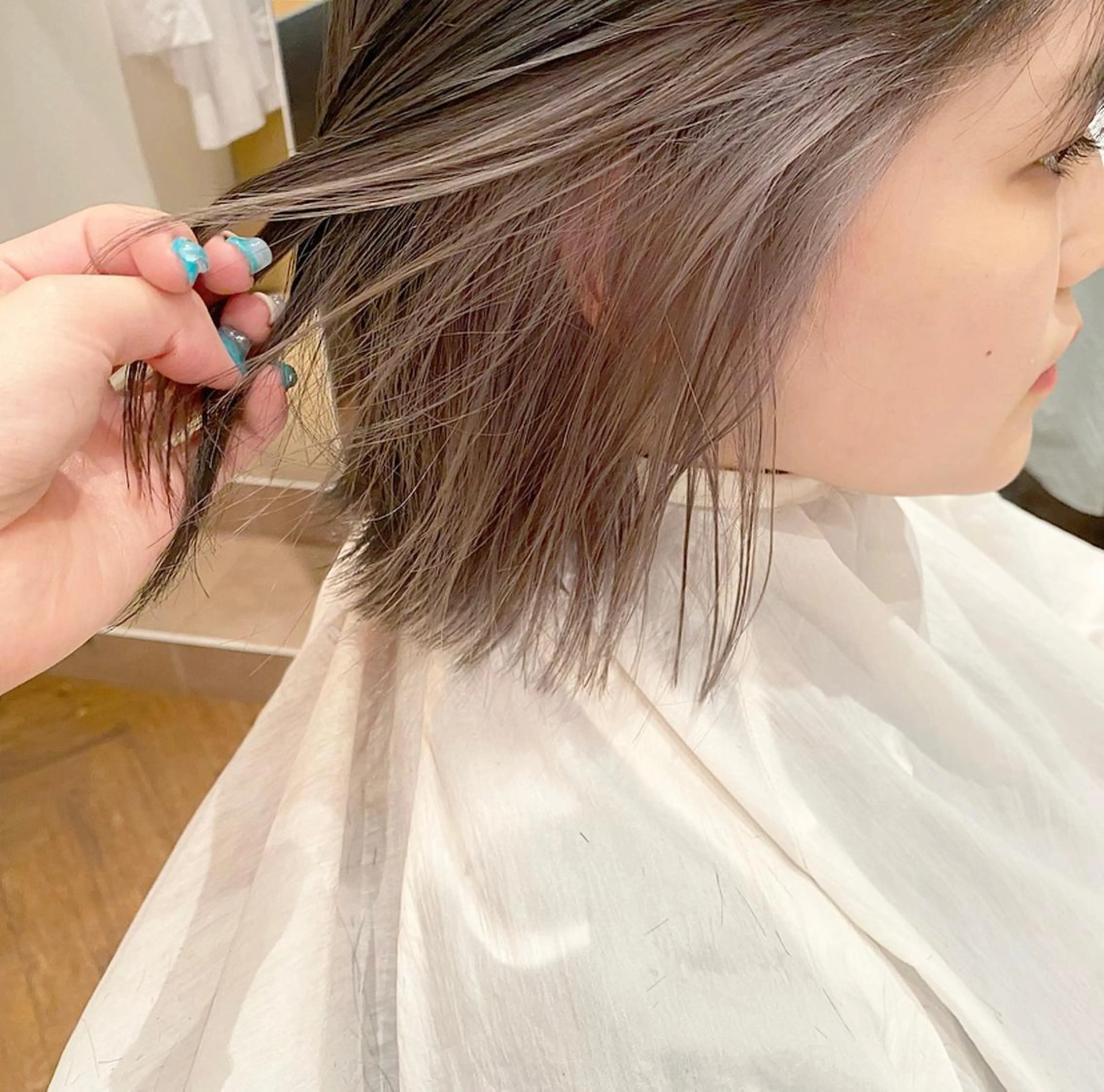 ショート カラー 黒髪 ブルーカラー ブルーブラック ラベンダーカラー ラベンダーグレー 🌈🌸あおき みちる🌟💗のヘアスタイル