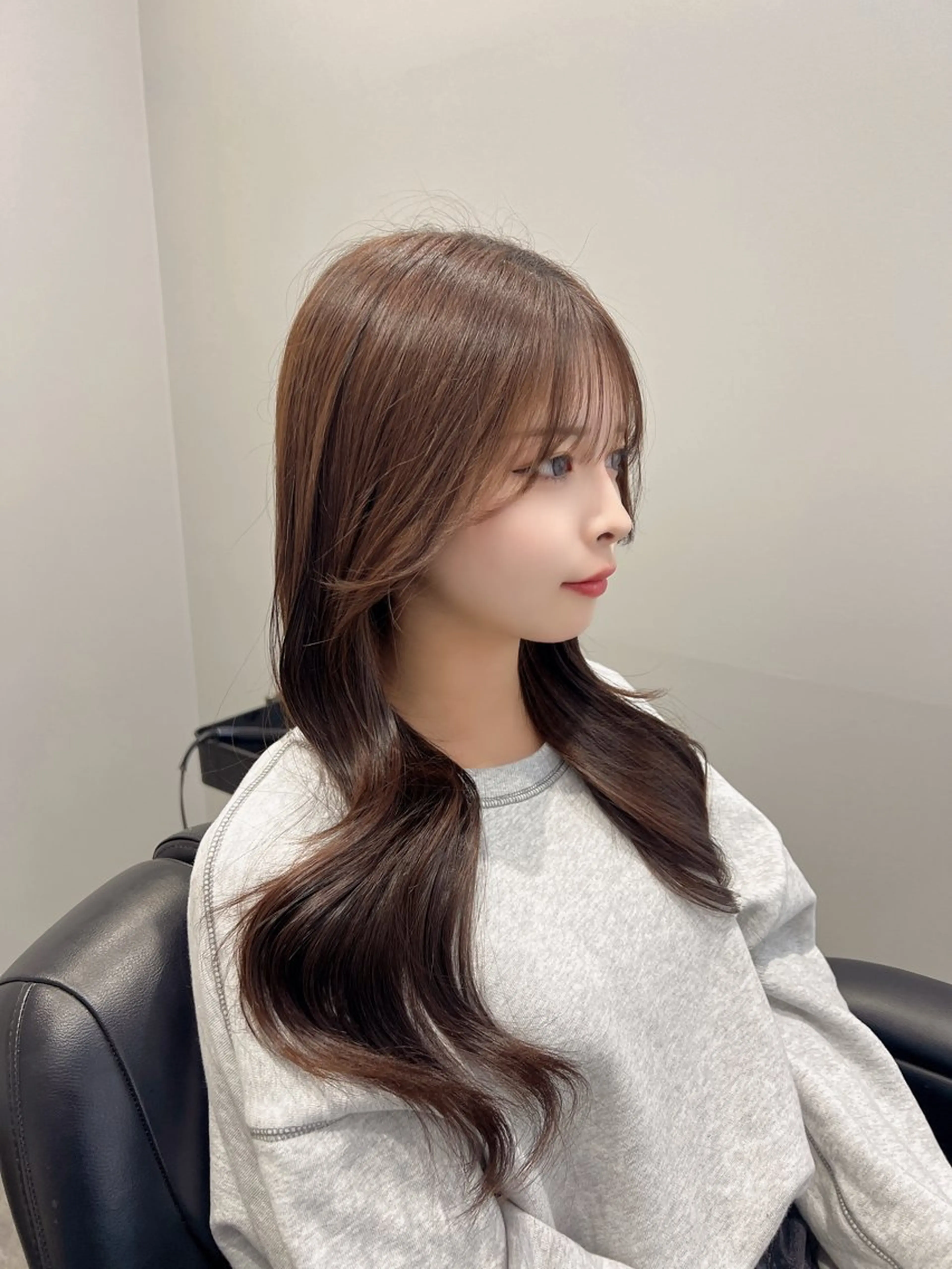 ロング 髪質改善/透明感/ ブリーチ/桃谷翼のヘアスタイル