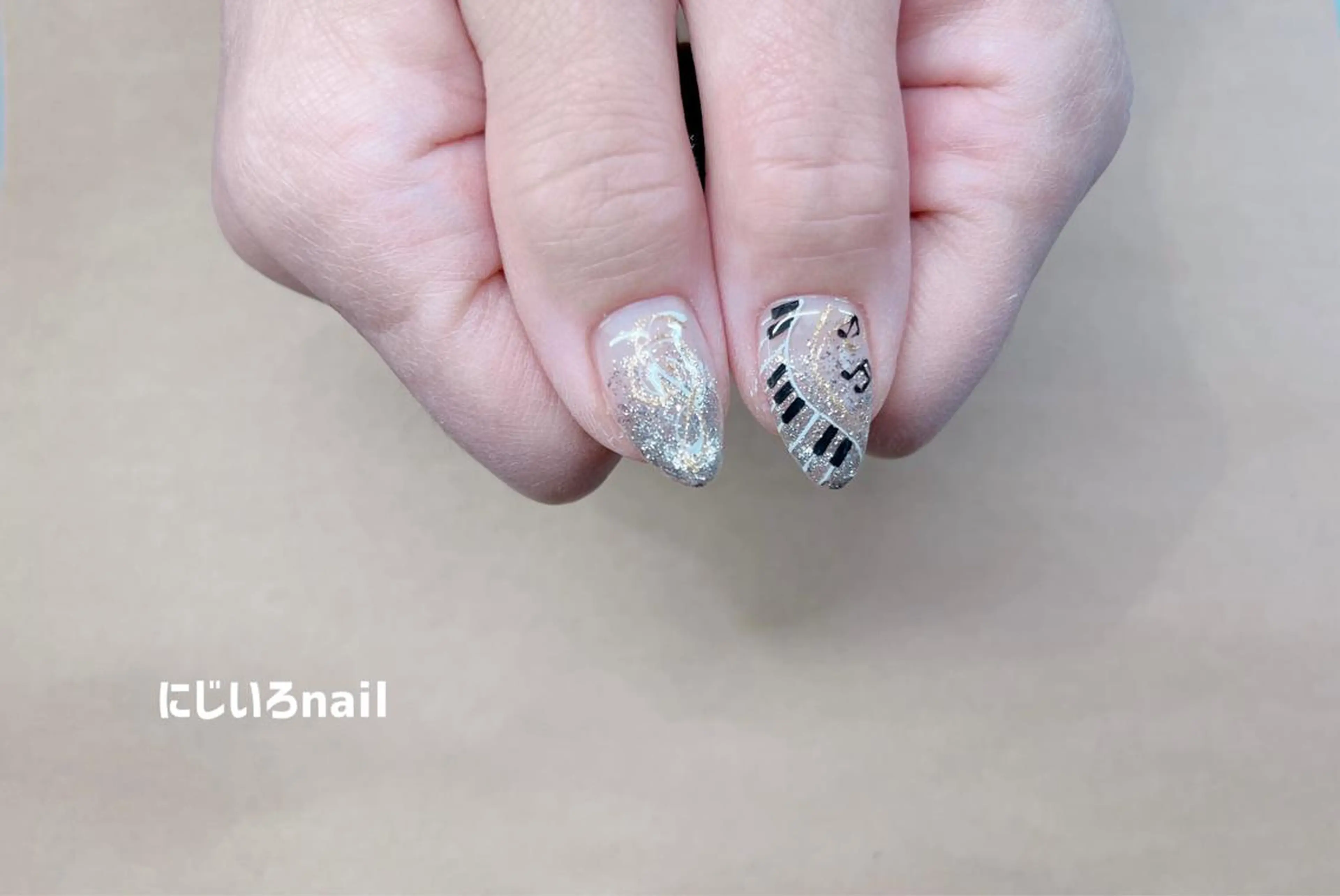 ネイル にじいろ nailのネイルデザイン