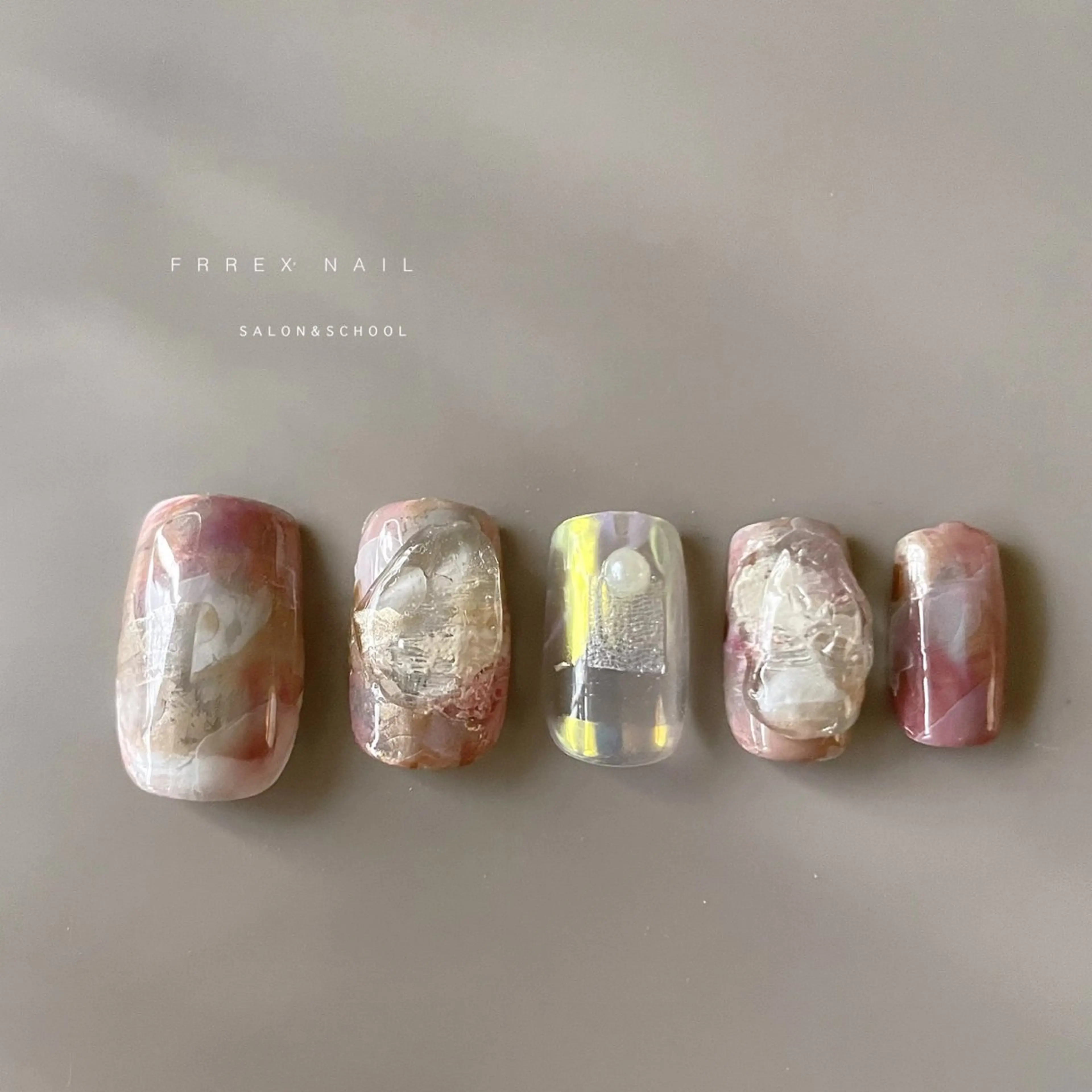 ネイル ハンドネイル ハンドケア Freex nail所属・freex nail /ニュアンス/個性派のネイルデザイン