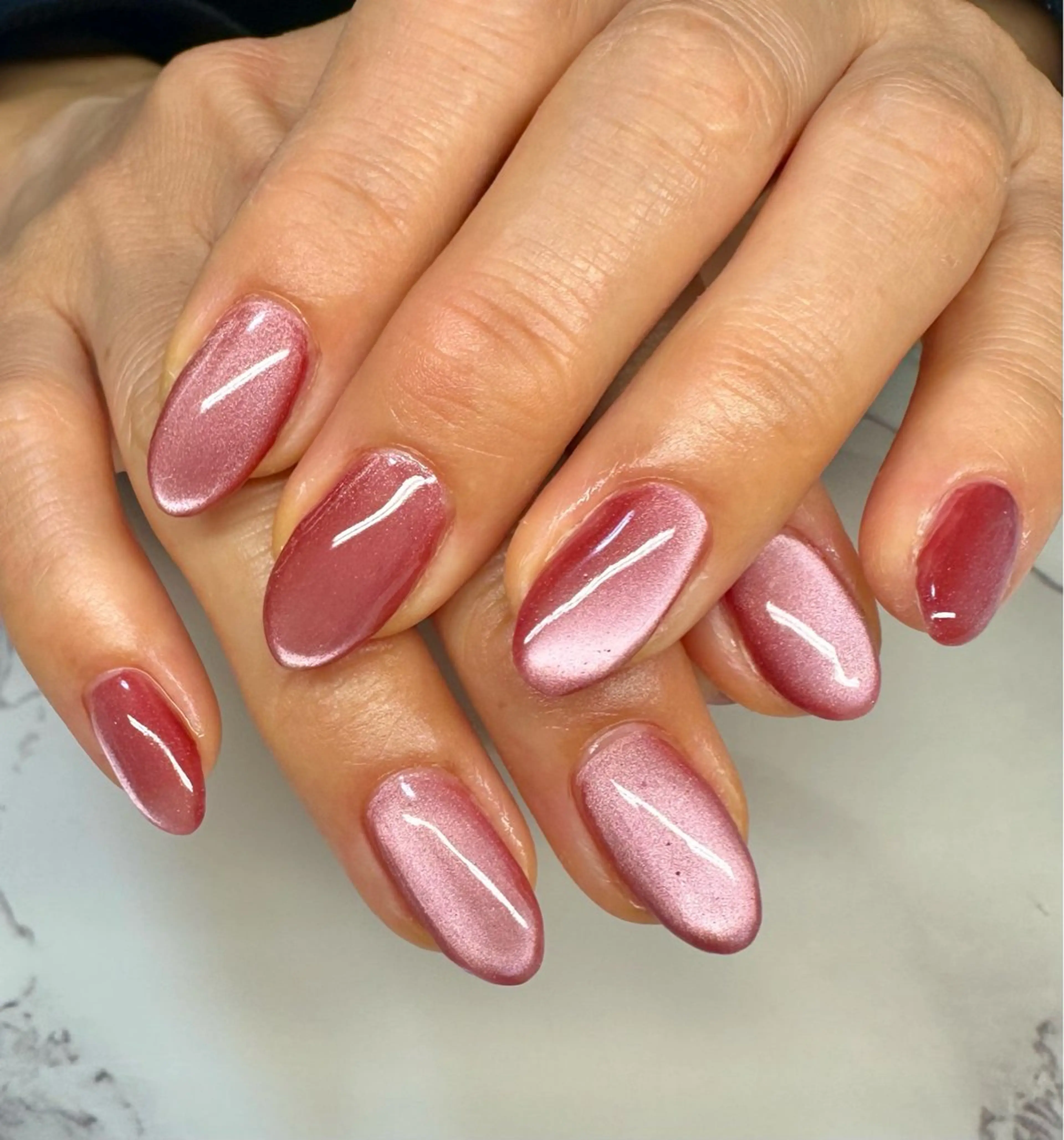 ネイル アートネイル チークネイル キラキラネイル ラメ(グリッター) マグネットネイル M.N_ nailのネイルデザイン