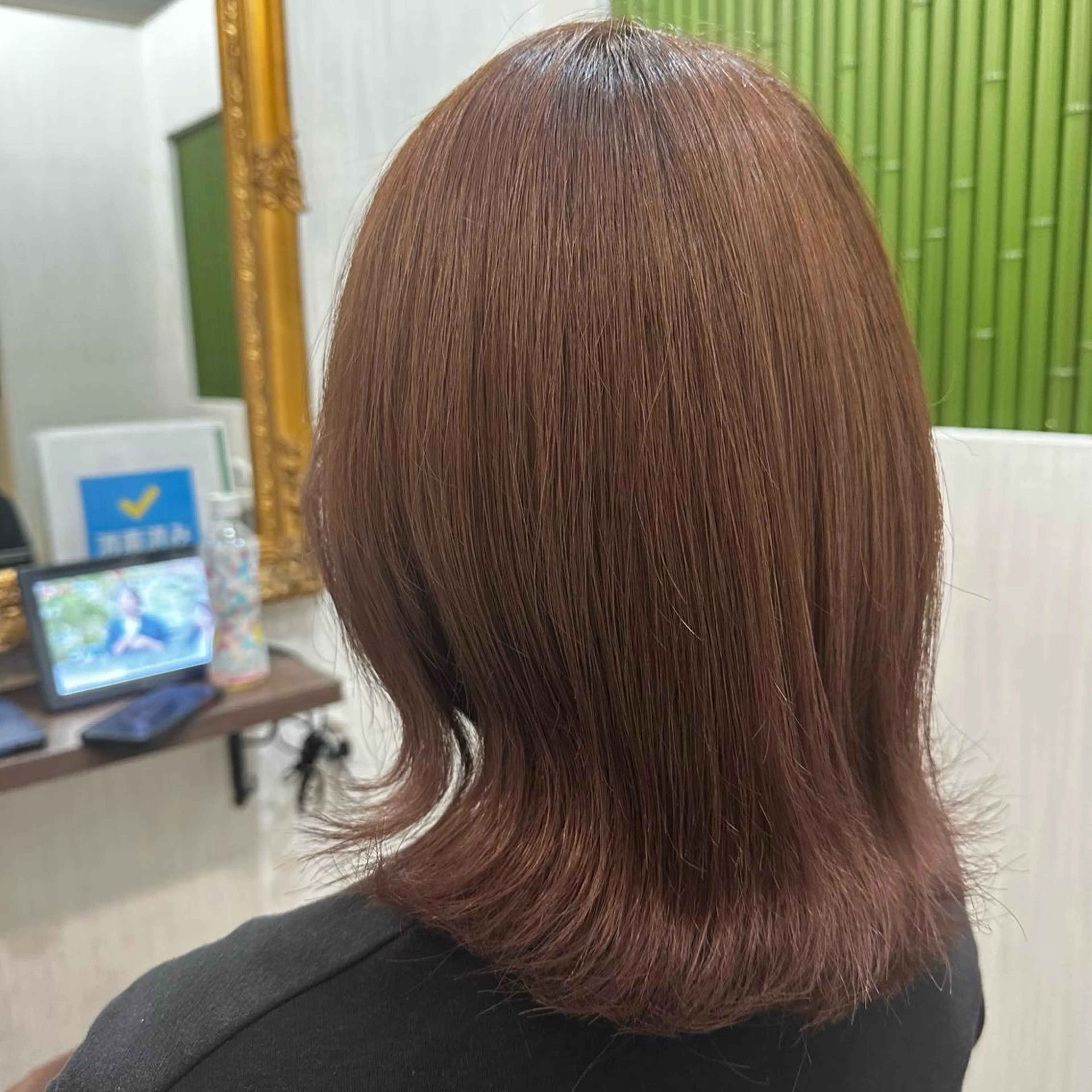 カラー 阿部 麻衣子のヘアスタイル