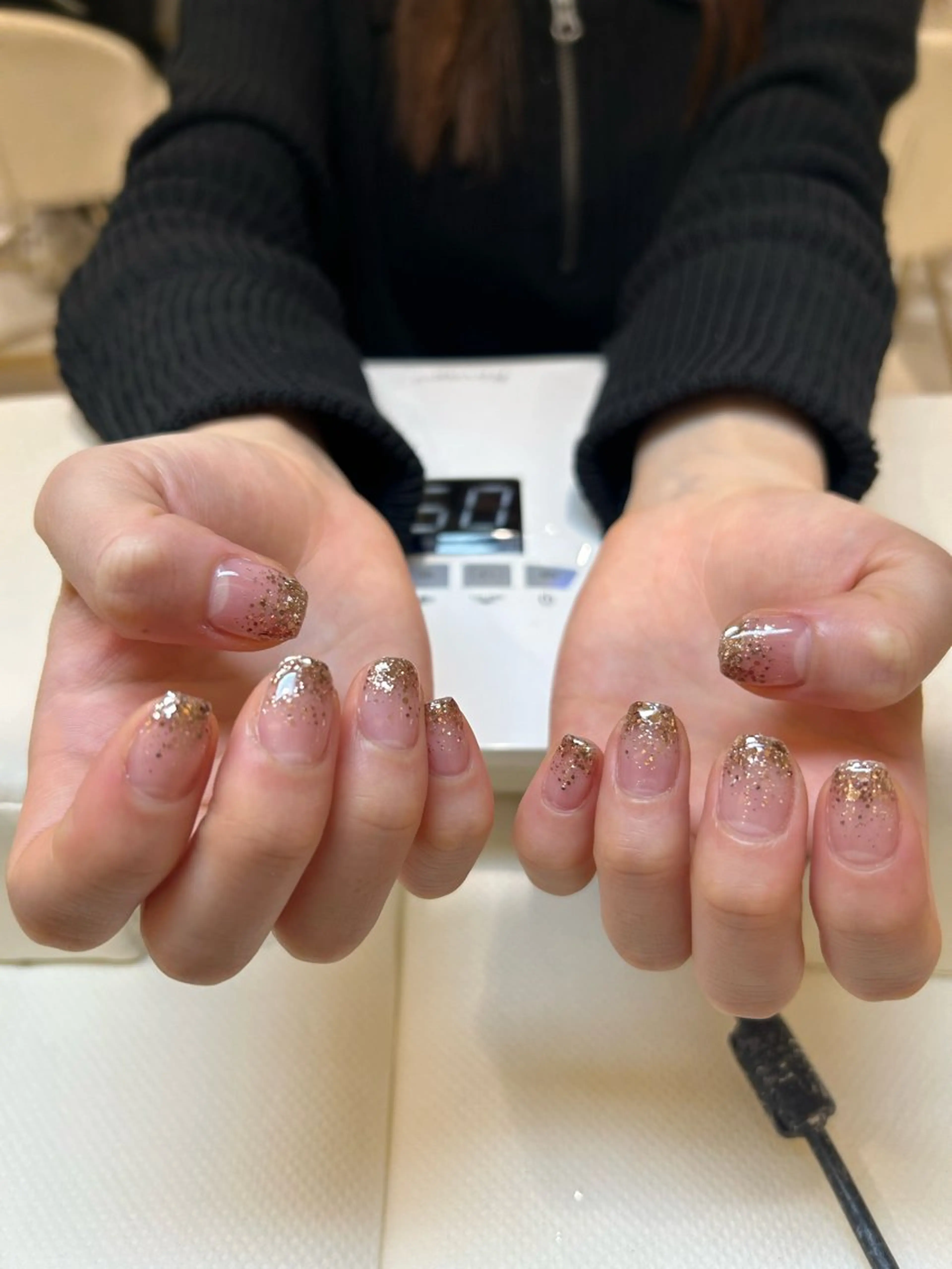 ネイル Raviy新宿店所属・やまだ ななせのネイルデザイン