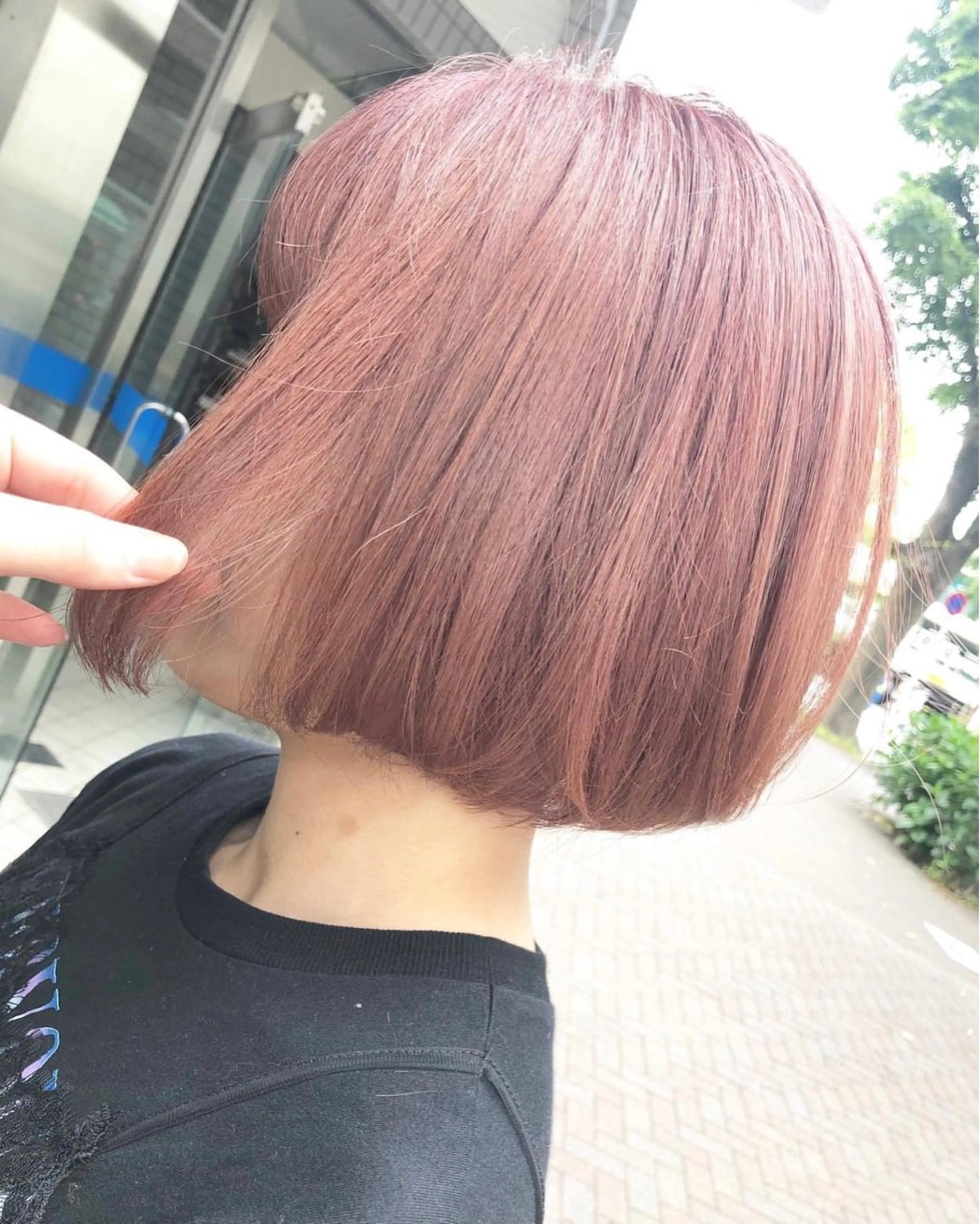 ショート ヘアカラー ✨🦄韓国風レイヤ ー🦄✨林あかりのヘアスタイル