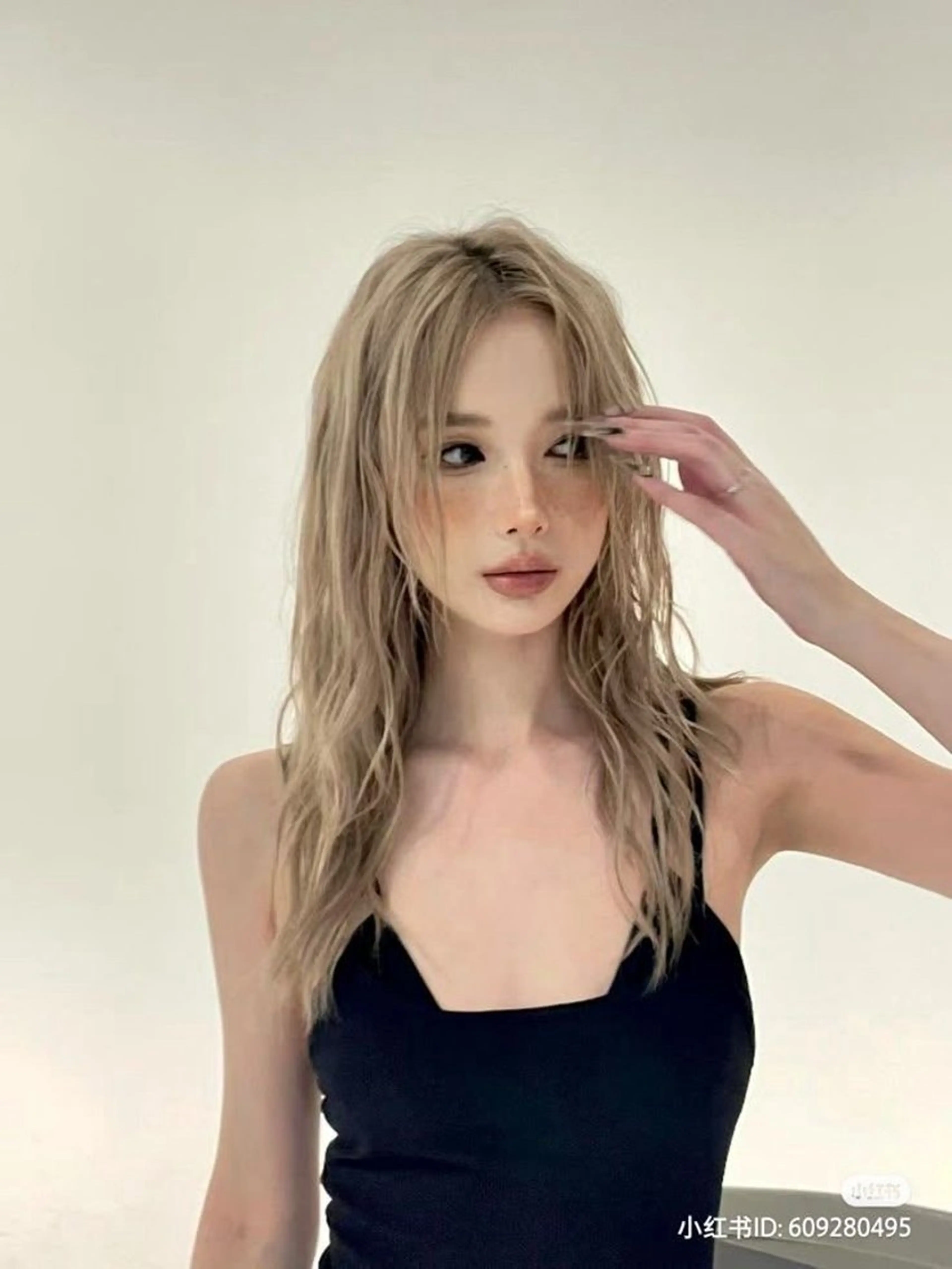 ロング カラー ヘアカラー トリートメント ヘアセット 艶髪ハイトーンカラー 渋谷🎀ririkaのヘアスタイル