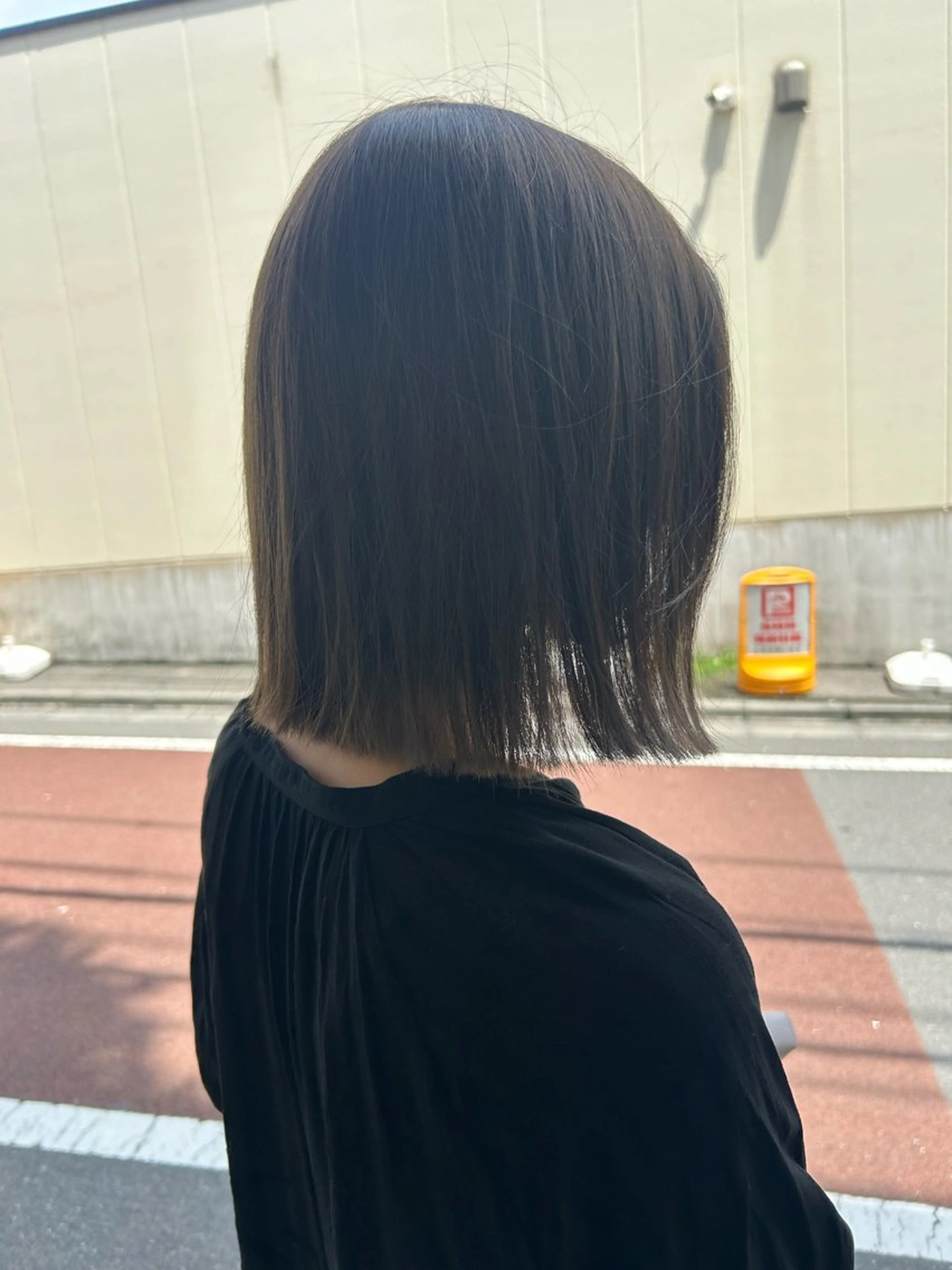 ミディアム 土田 愛友のヘアスタイル