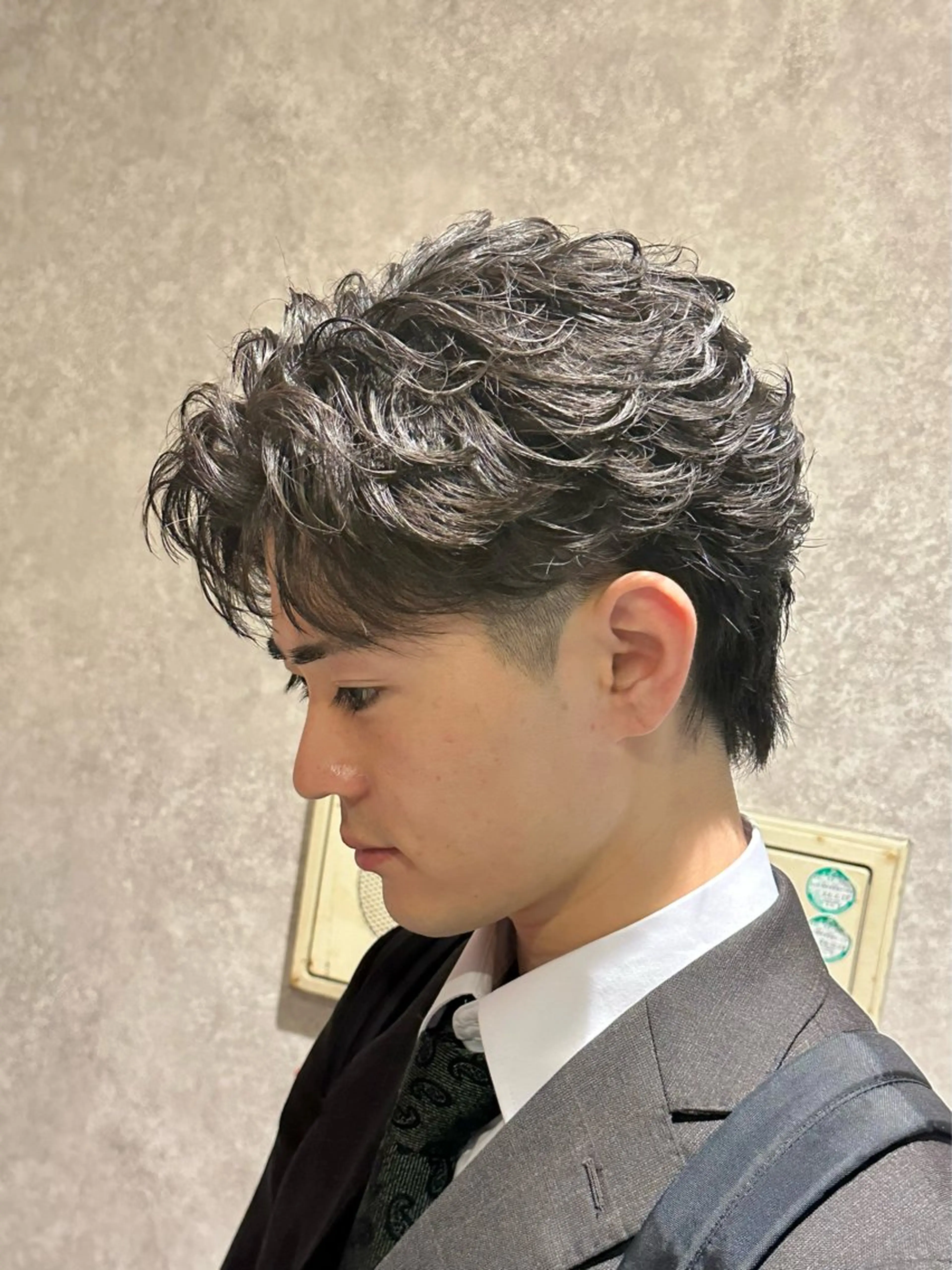 ショート パーマ メンズ フェザーパーマ メンズパーマ カット パーマ 【メンズ専門】中本 翔大のヘアスタイル