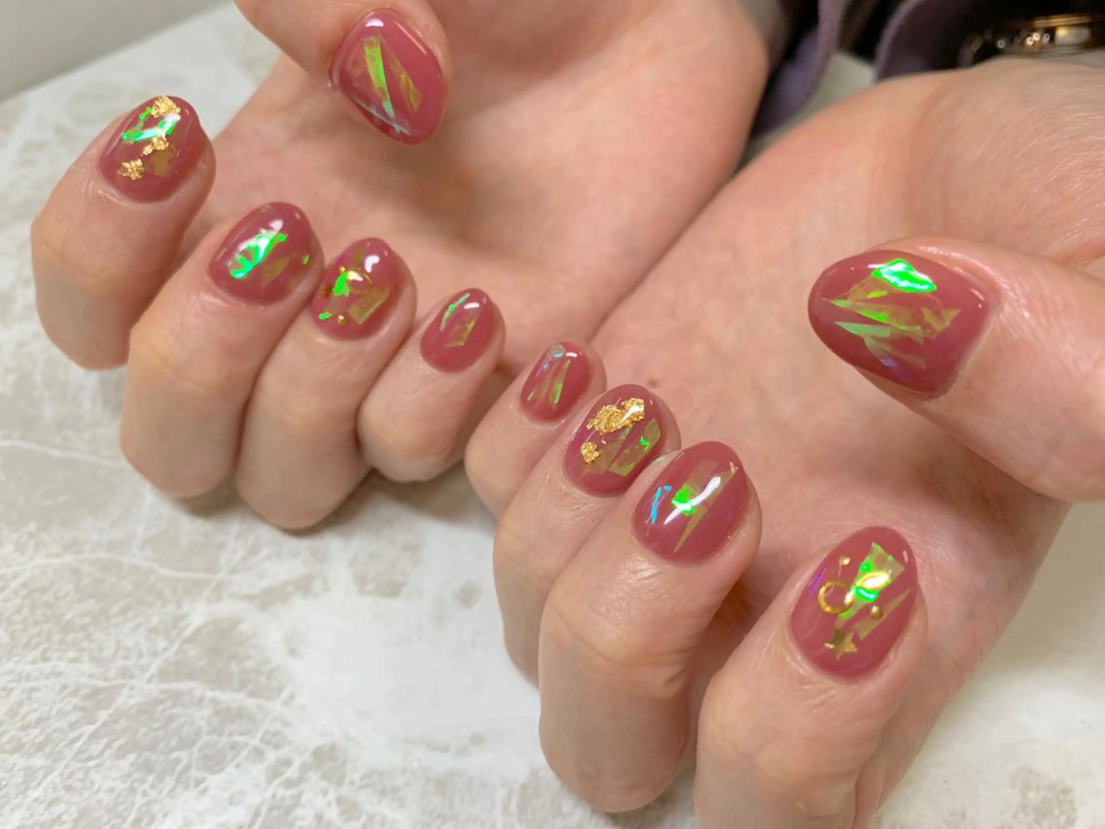 ネイル キラキラネイル LULU LIMAのネイルデザイン