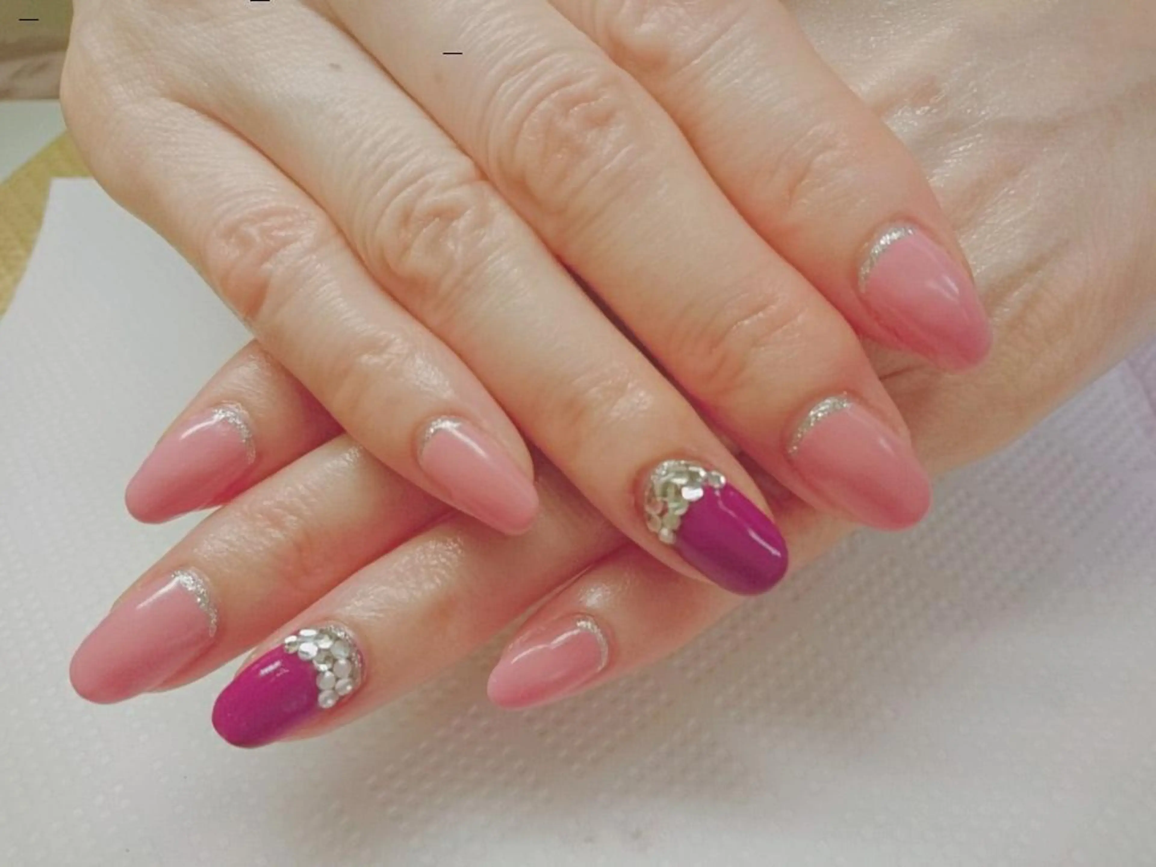 ネイル ハンドネイル ハンドケア プライベートサロン RosyLily所属・プライベートサロン Rosy Lilyのネイルデザイン