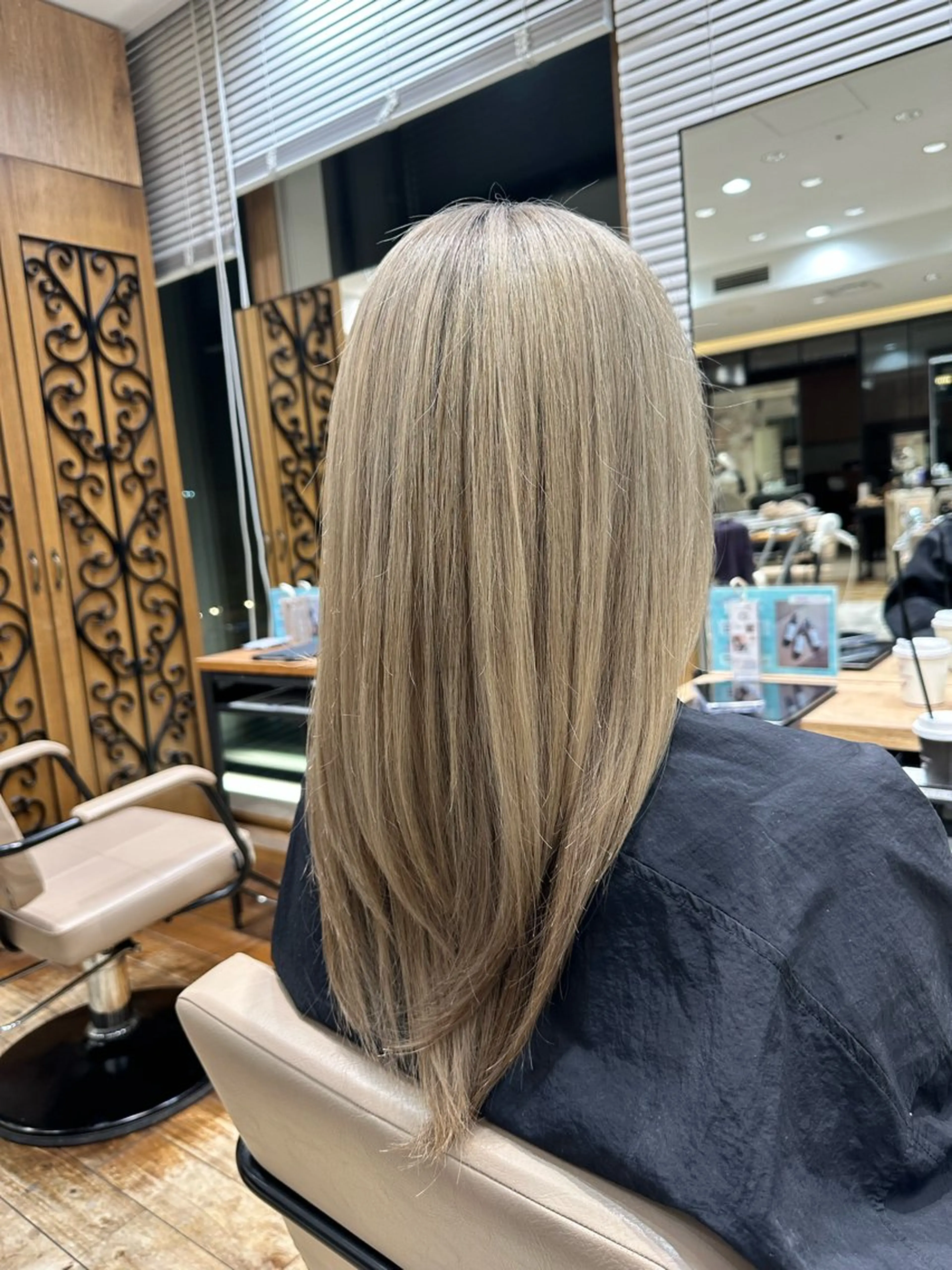 ロング カラー レイヤーカット 必ず似合わせます/ レイヤー/石戸谷海斗のヘアスタイル