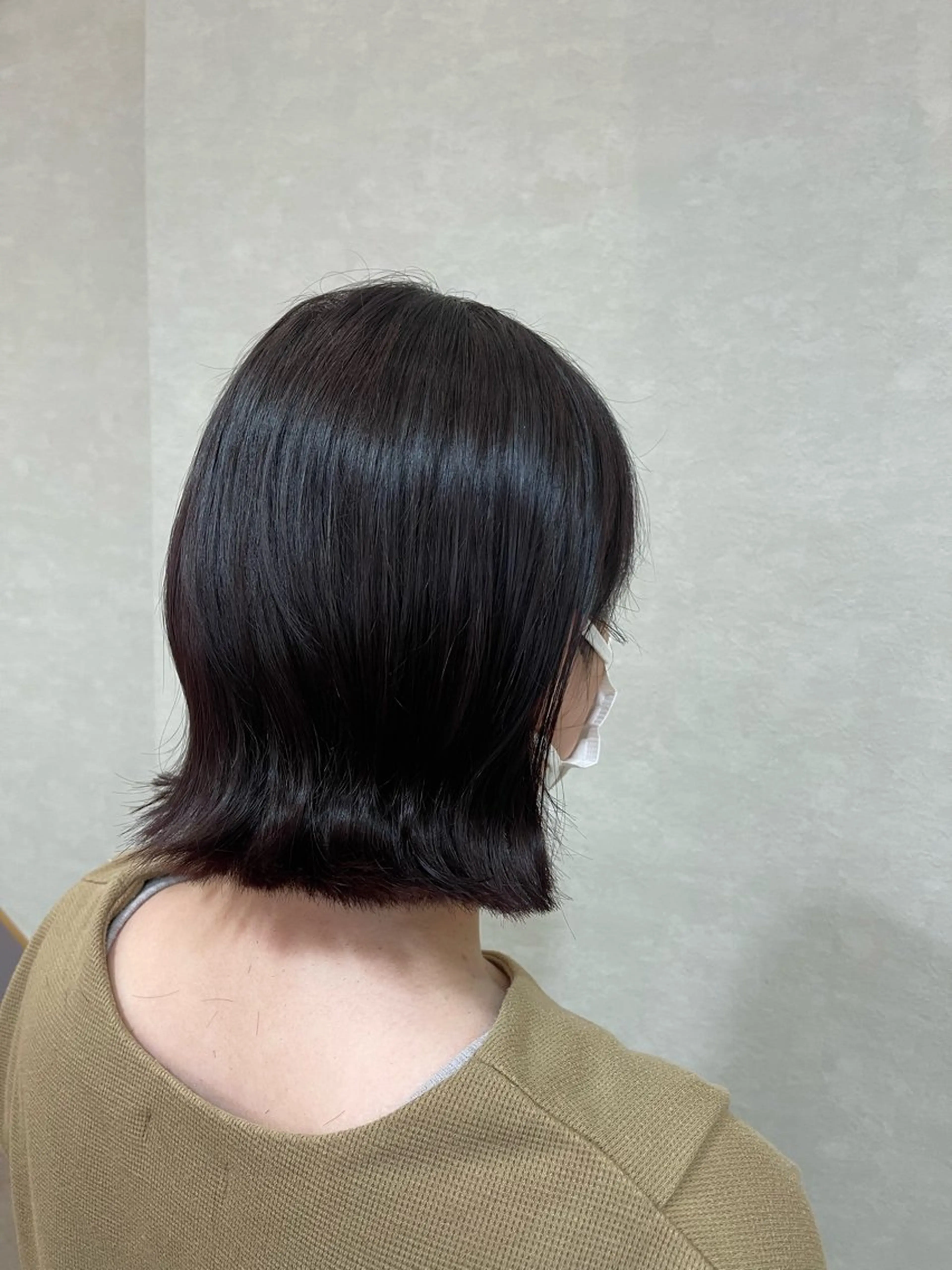 ショート ピンクブラウン 外ハネヘア 山口 美咲のヘアスタイル