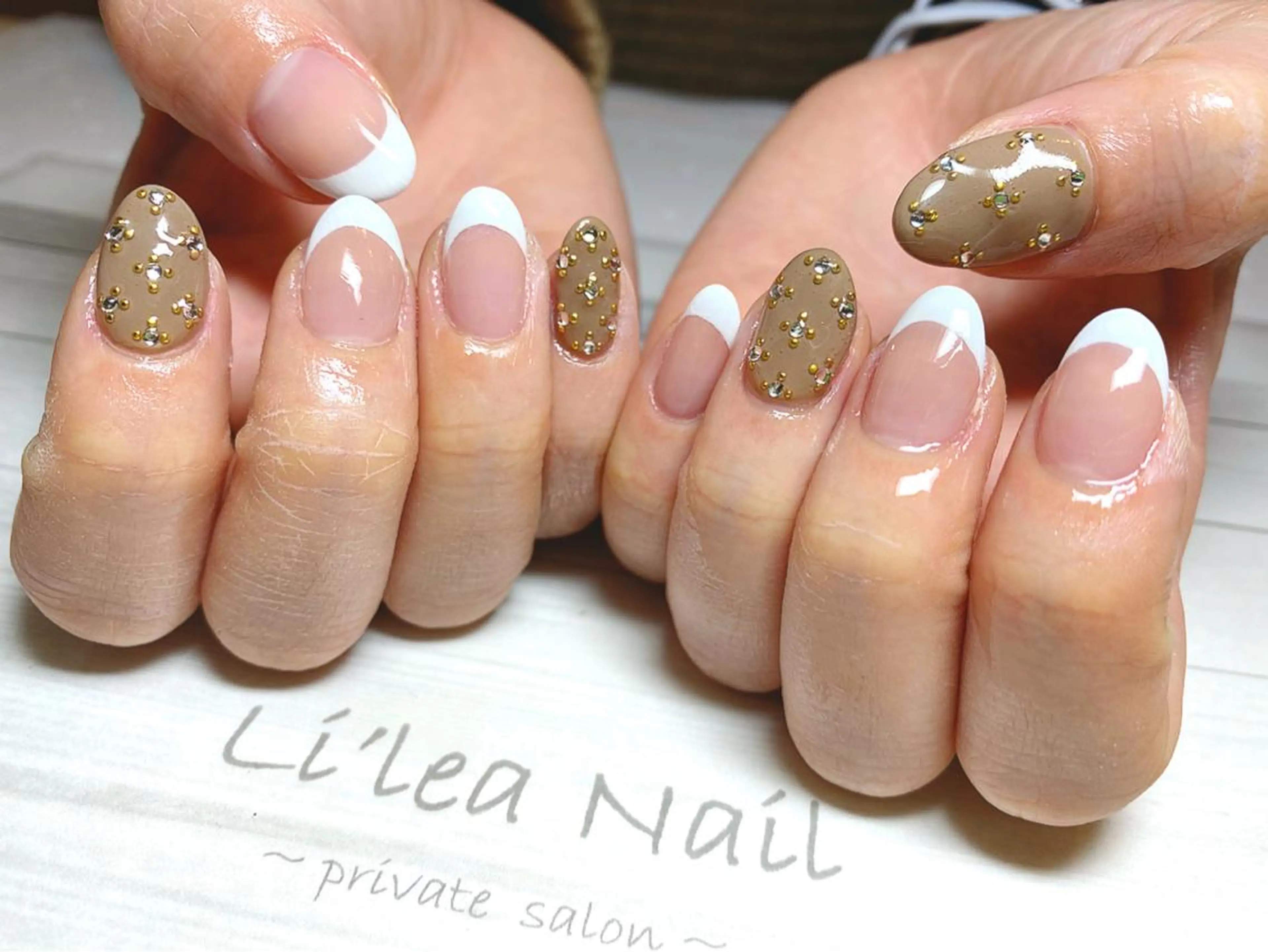 ネイル Li'leaNail AINAのネイルデザイン
