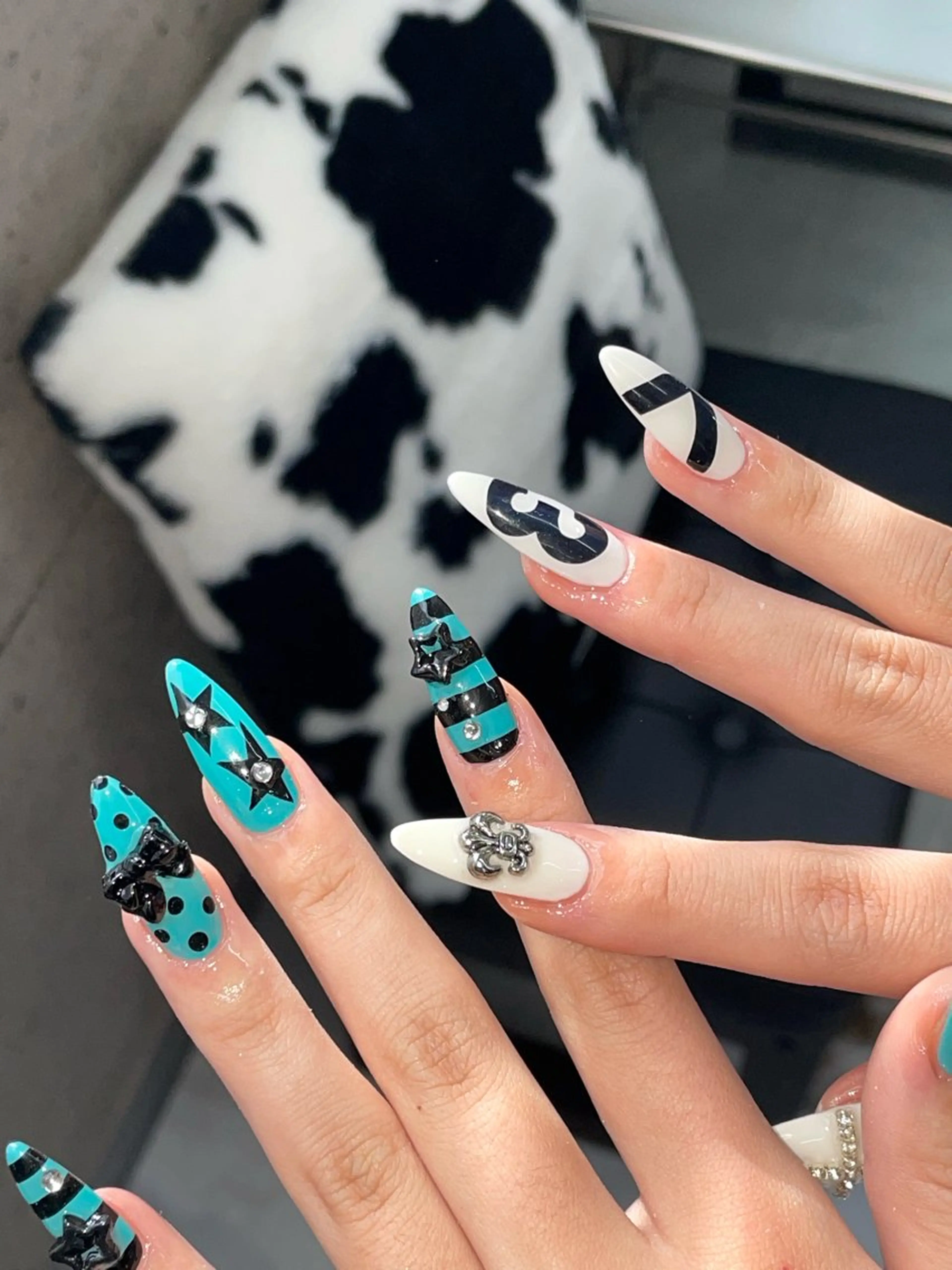 ネイル ハンドネイル SEIRA ᯓ★mavieのネイルデザイン