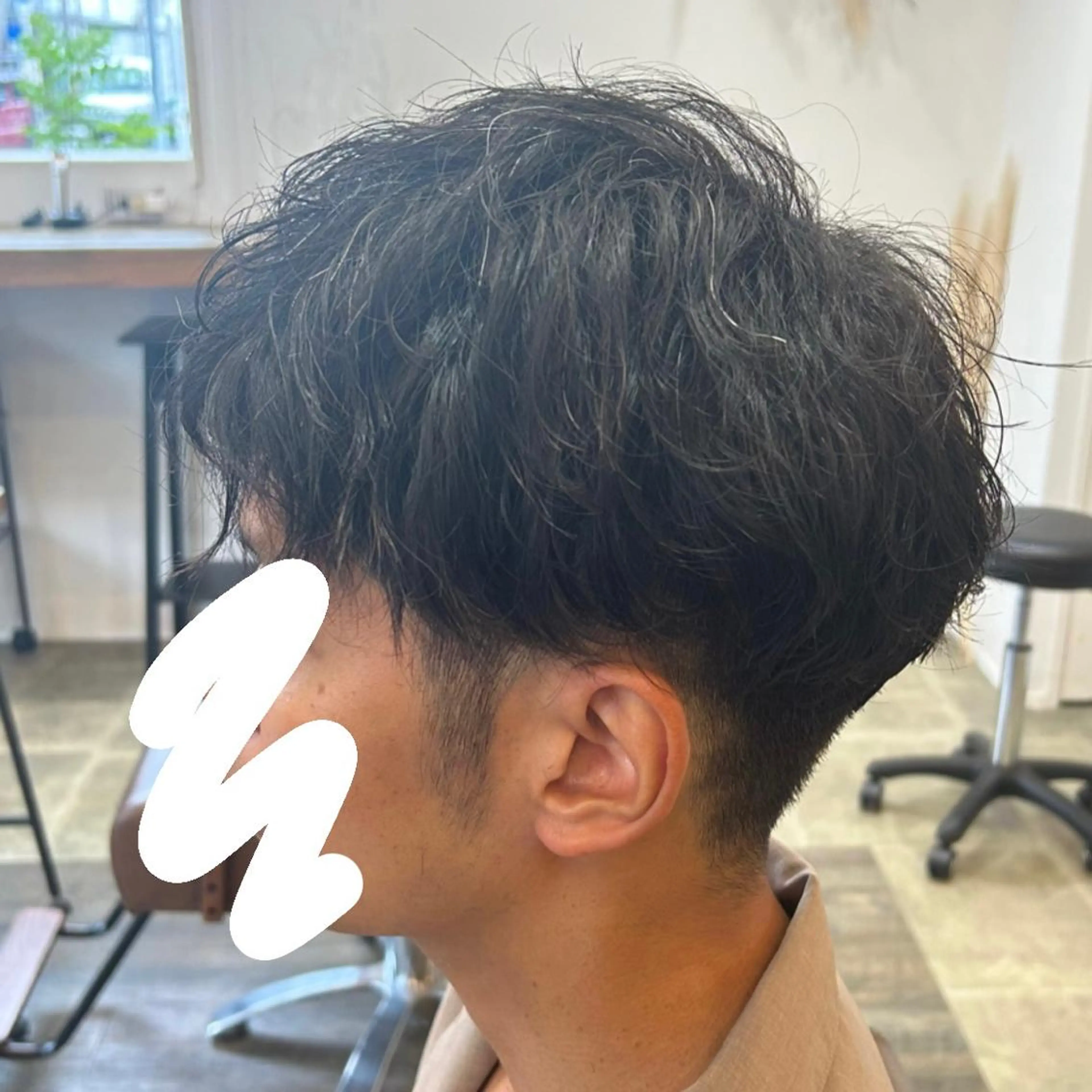 パーマ メンズ コハマ ジュリのマツエク・マツパデザイン