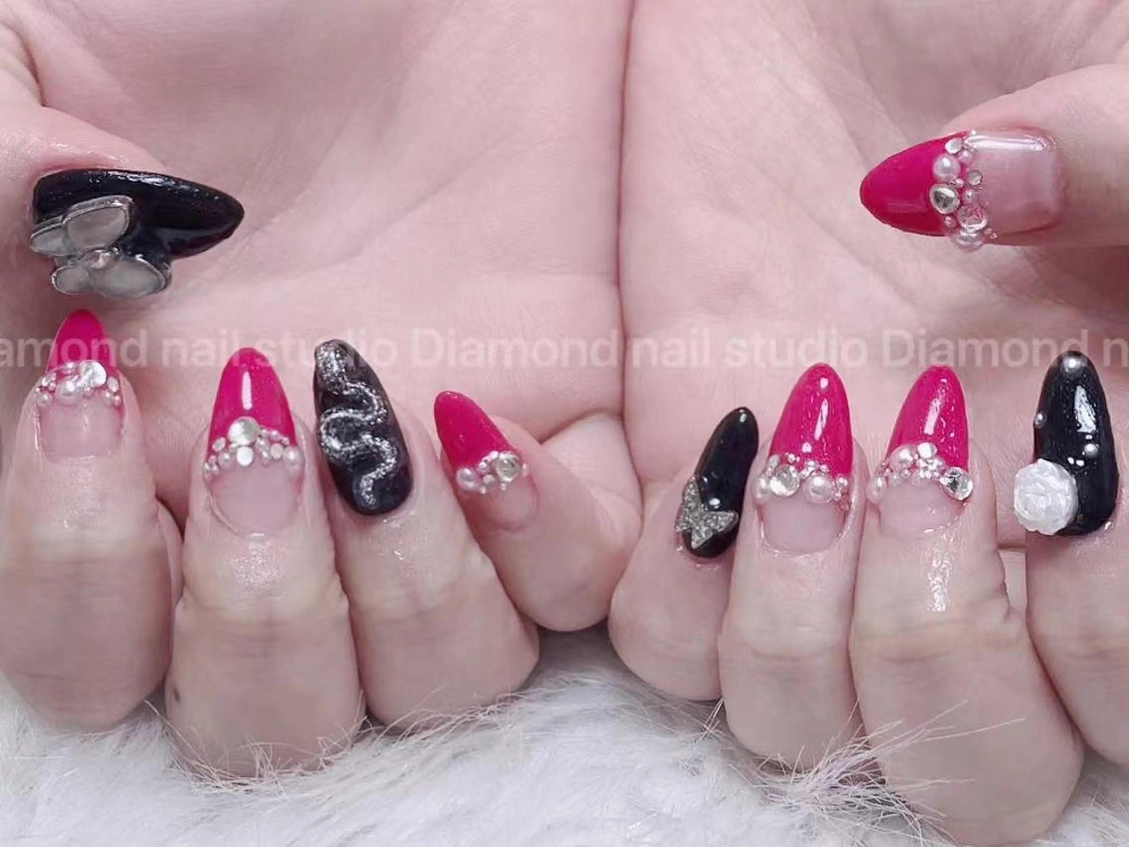 ロング ハンドネイル DIAMOND 💦のネイルデザイン