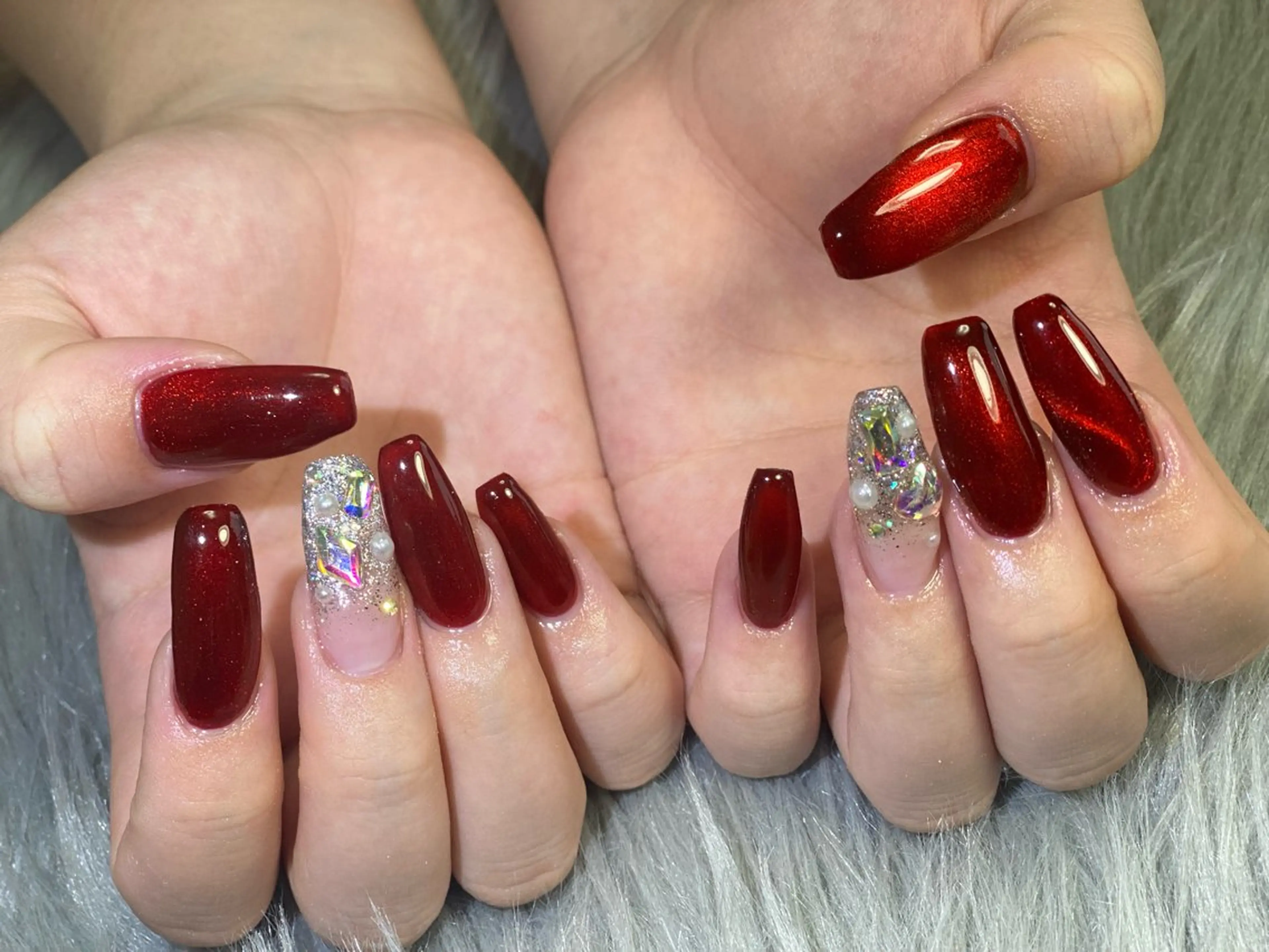 ネイル ジェルネイル マグネットネイル 赤色 Esthetic Will所属・will 有希のネイルデザイン