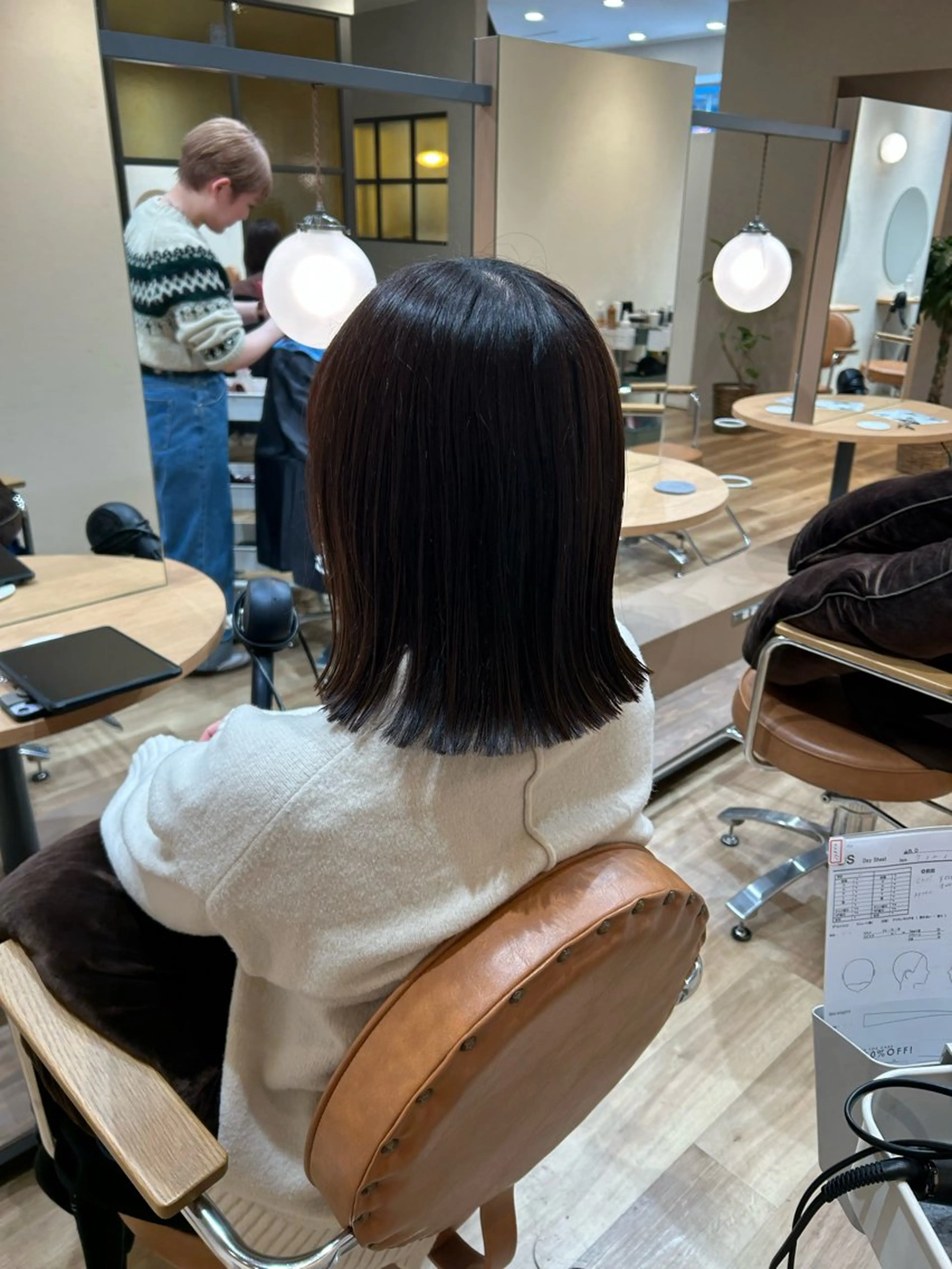 ミディアム 宮本 季奈のヘアスタイル