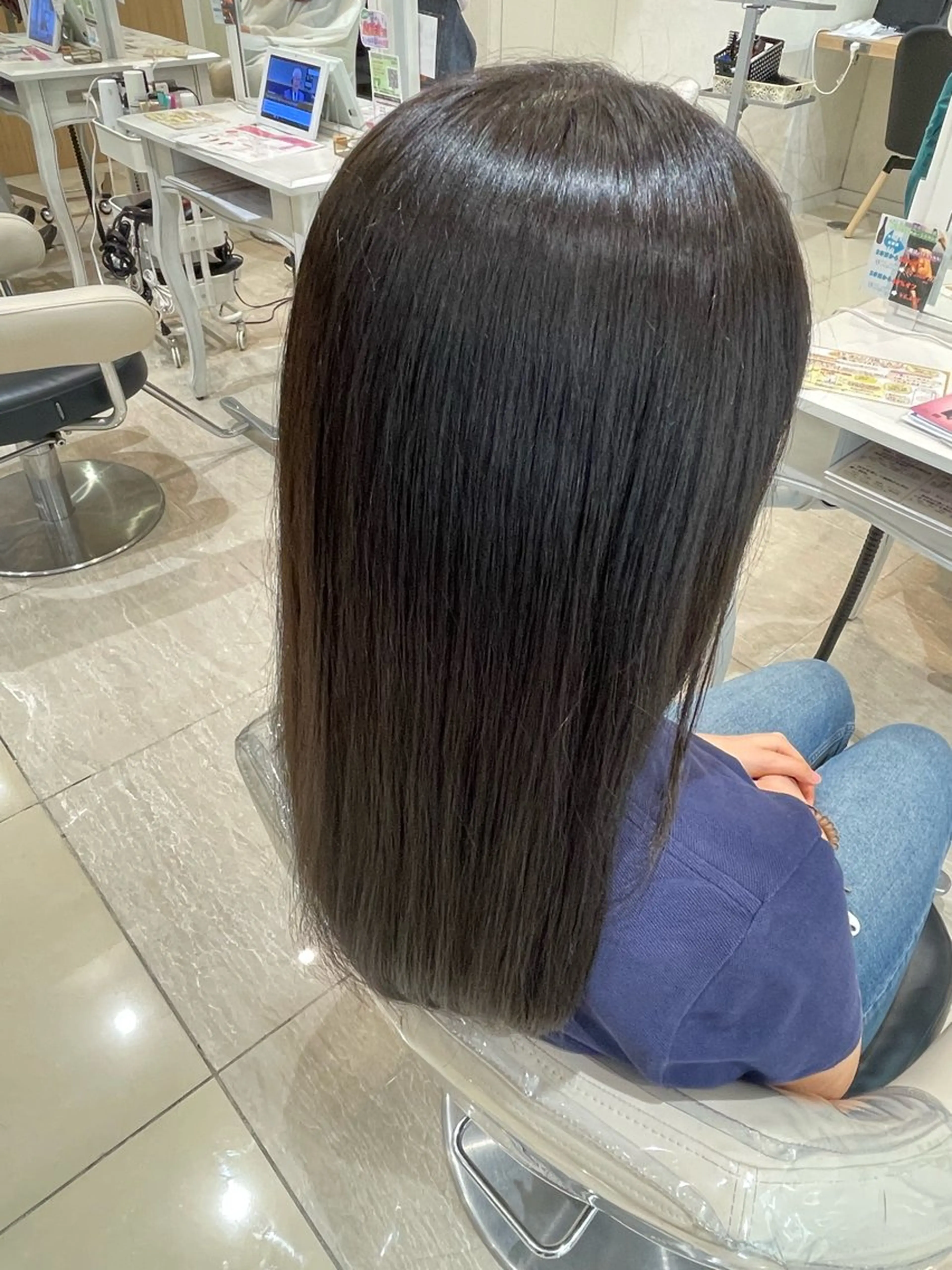 ロング ヘアカラー レイヤー×ハイライト 🌷RINA🌷のヘアスタイル