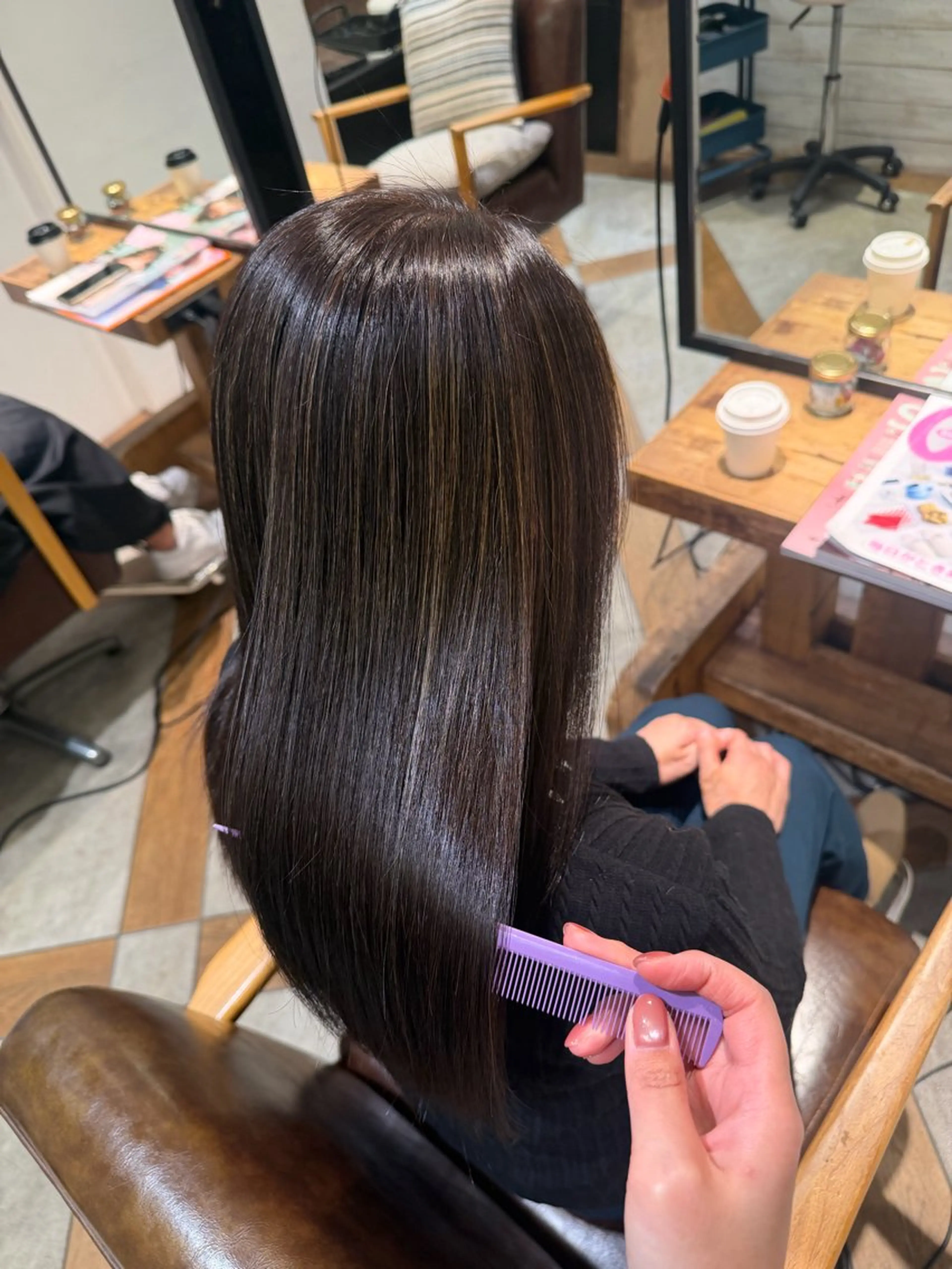 ロング ハイライト LONESS GINZA所属・FUJIIKANON /ケア‪透明感カラーのヘアスタイル