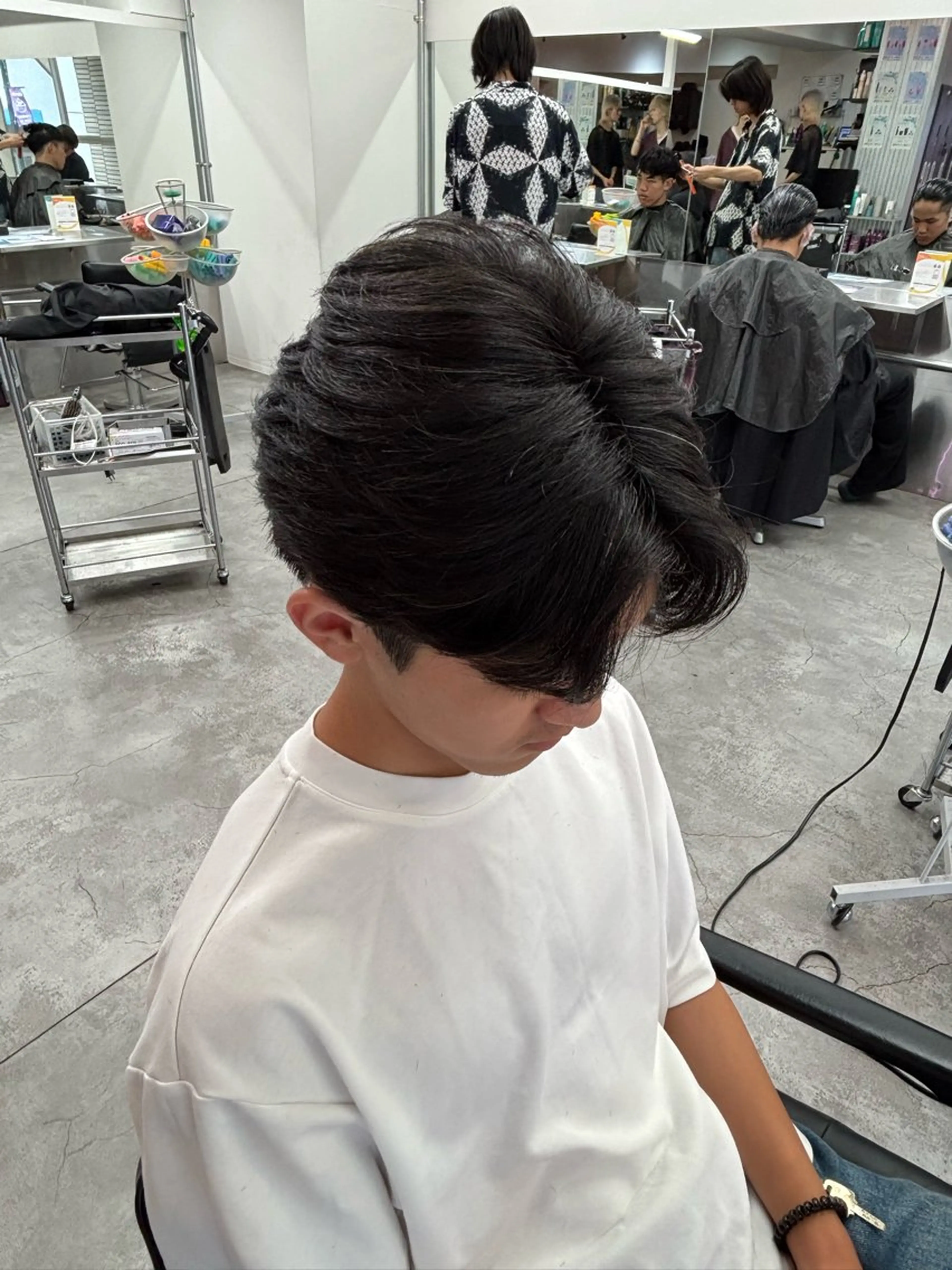 メンズ メンズ特化✨️ 韓国風パーマ🔥一八のヘアスタイル