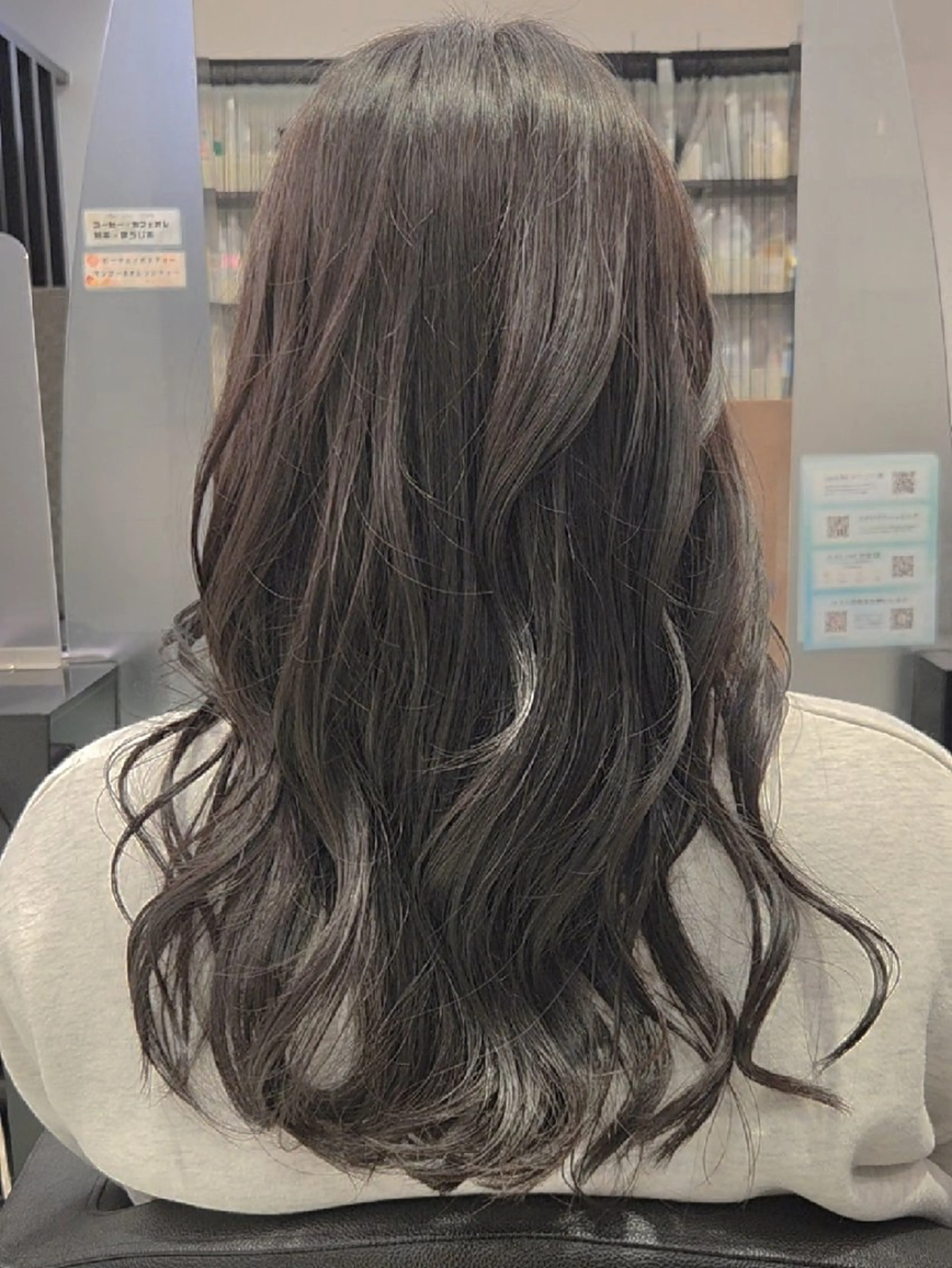 ロング KUMAGAI 🌿のヘアスタイル