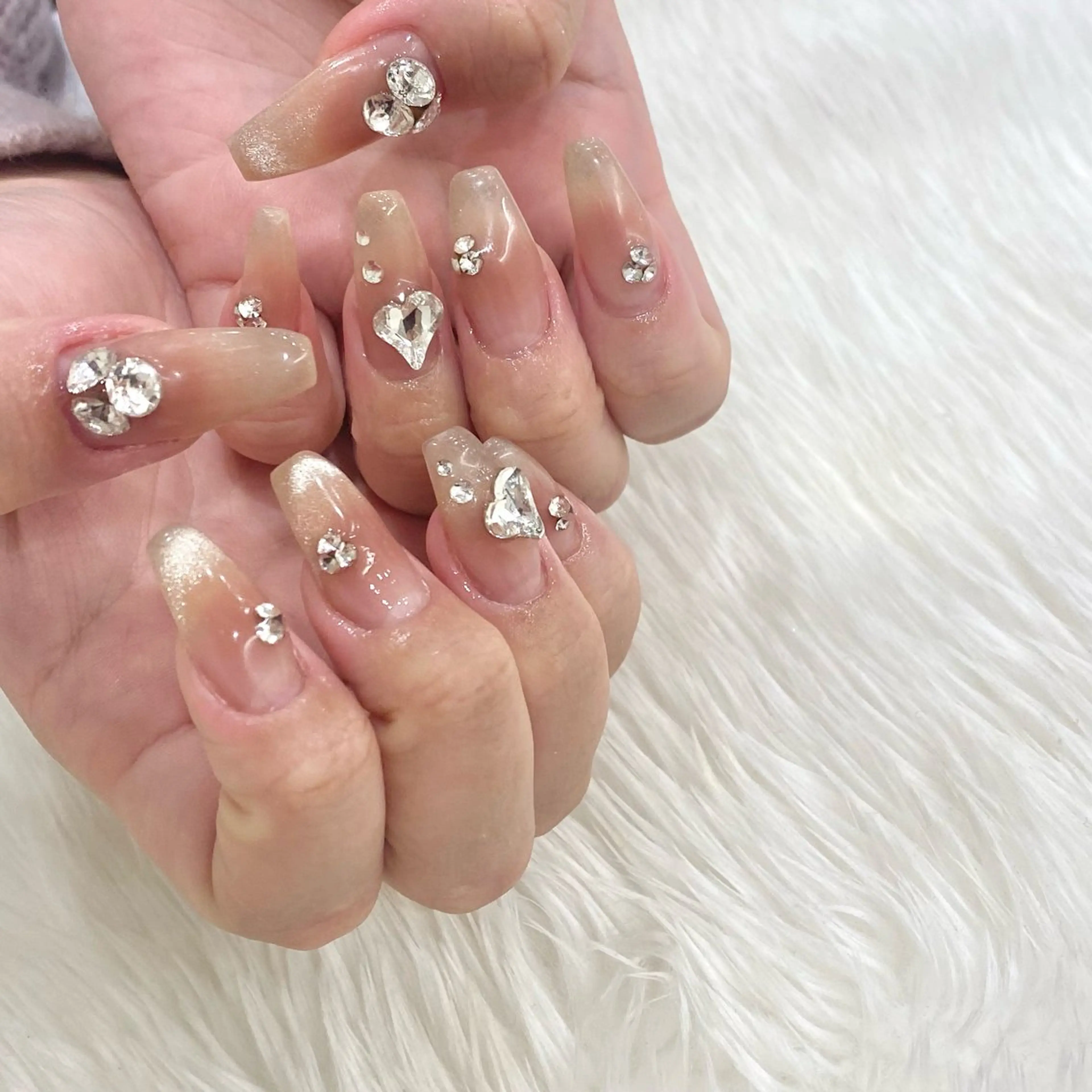 ネイル チークネイル ジェルネイル ハート キラキラネイル マグネットネイル Nailsalon Merci所属・Merci momoのネイルデザイン