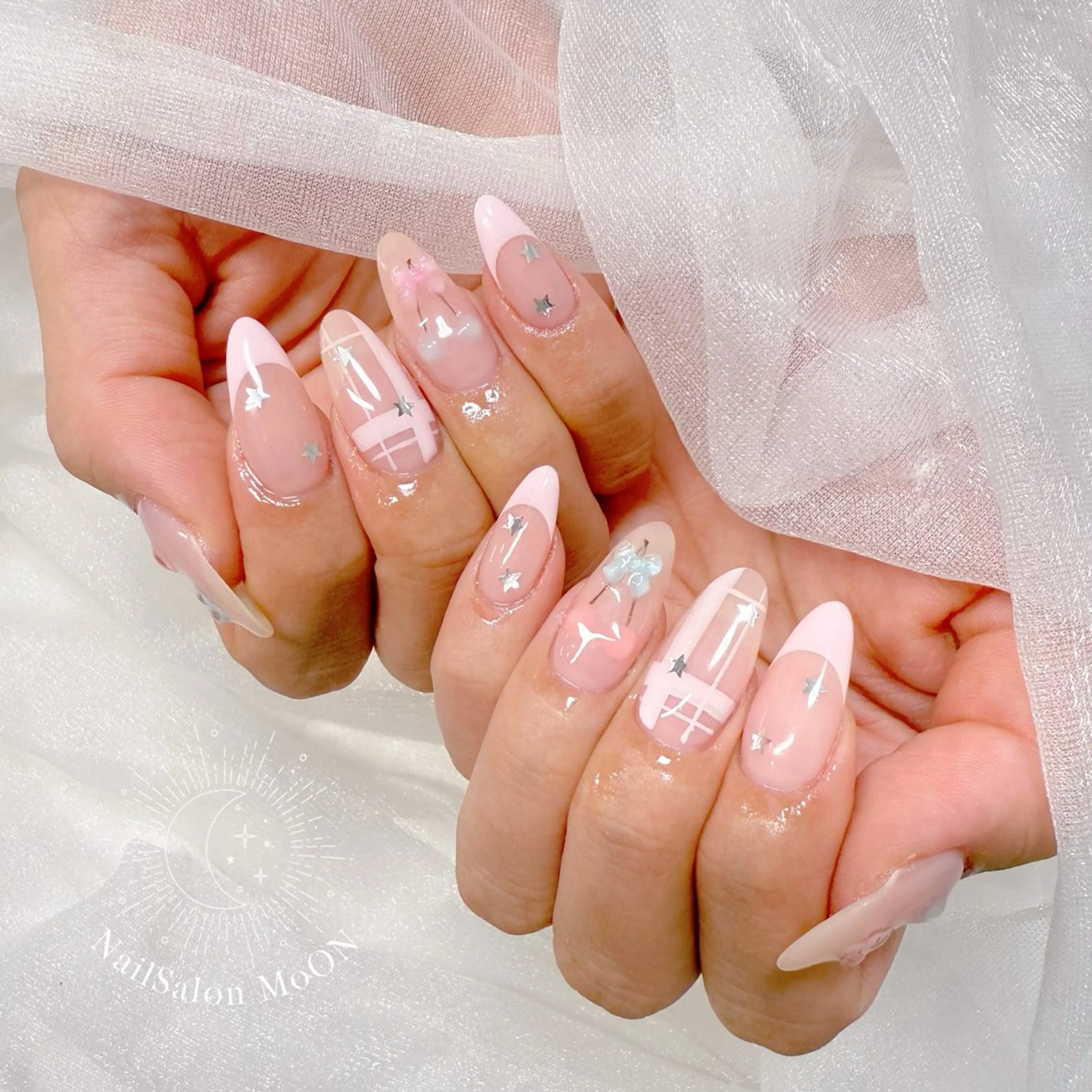 ネイル ハンドネイル ハンドケア MoON...❤︎ MeGuのネイルデザイン