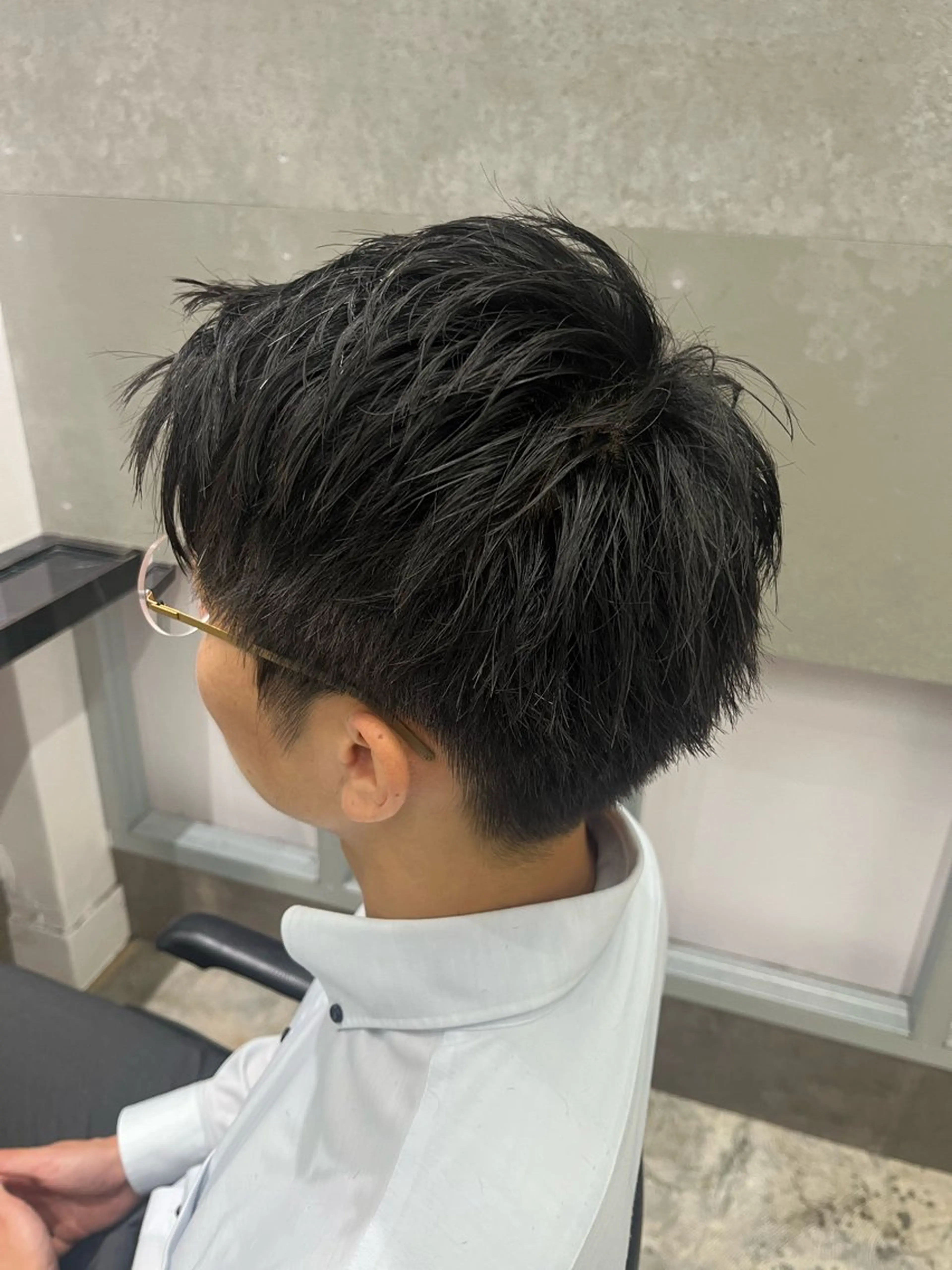 メンズ EKOLU北梅田所属・メンズ専門/カット /元アイドル美容師のヘアスタイル