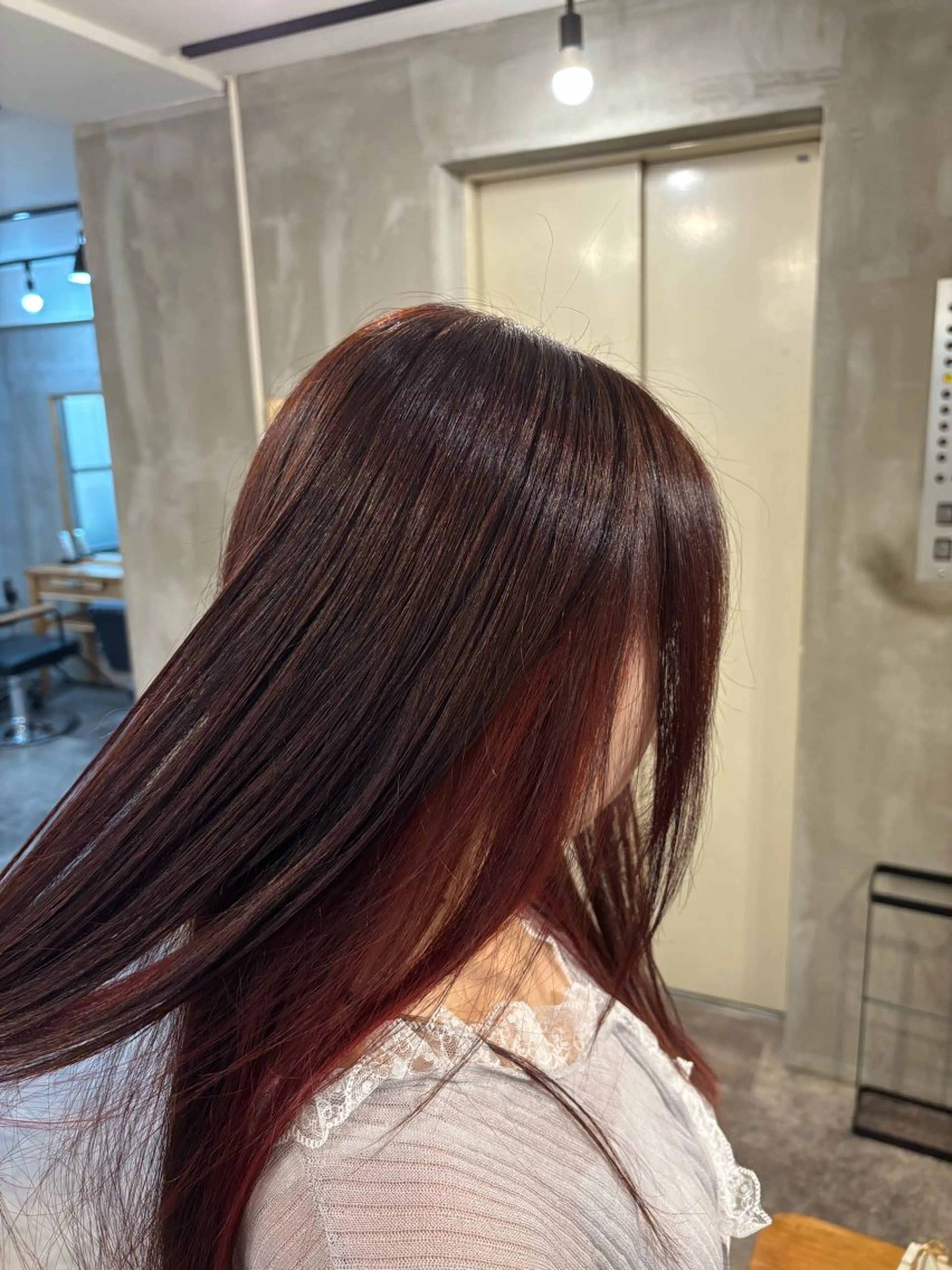 カラー レッドカラー 磯野 成基のヘアスタイル