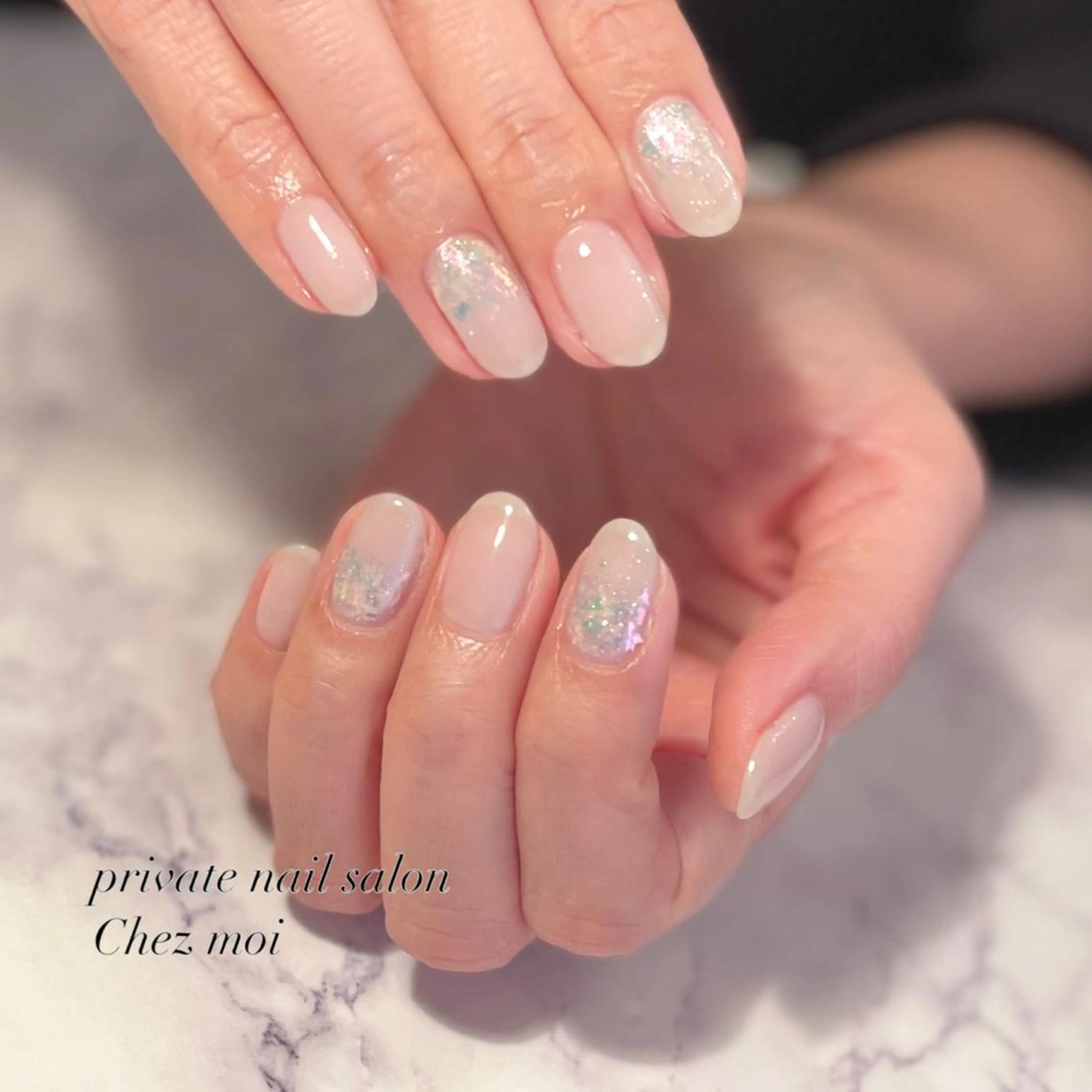 ネイル オーロラネイル KOMINE TOMOKOのネイルデザイン