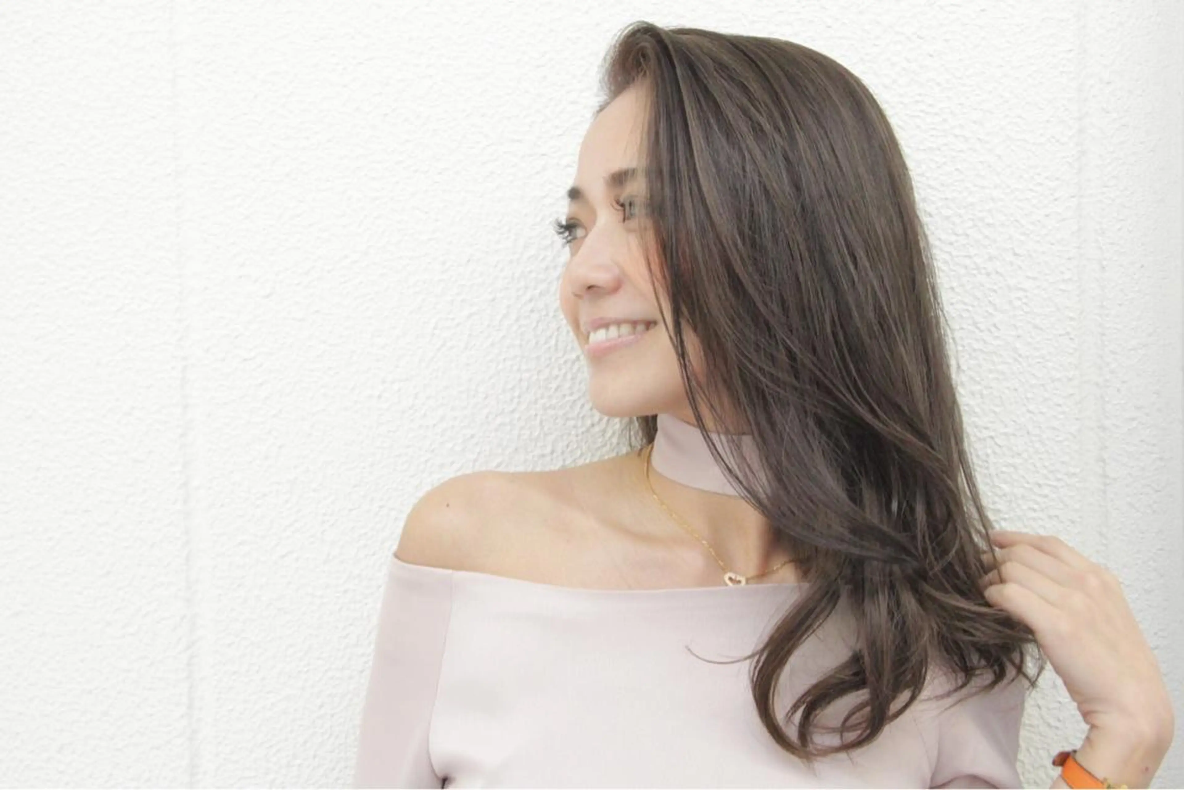 ロング カラー パーマ ヘアアレンジ メンズ キッズ ネイル マツエク・マツパ メンズパーマ ニュアンスネイル ニュアンスパーマ カット パーマ トリートメント 一人一人の輝きを 心を込めてのヘアスタイル