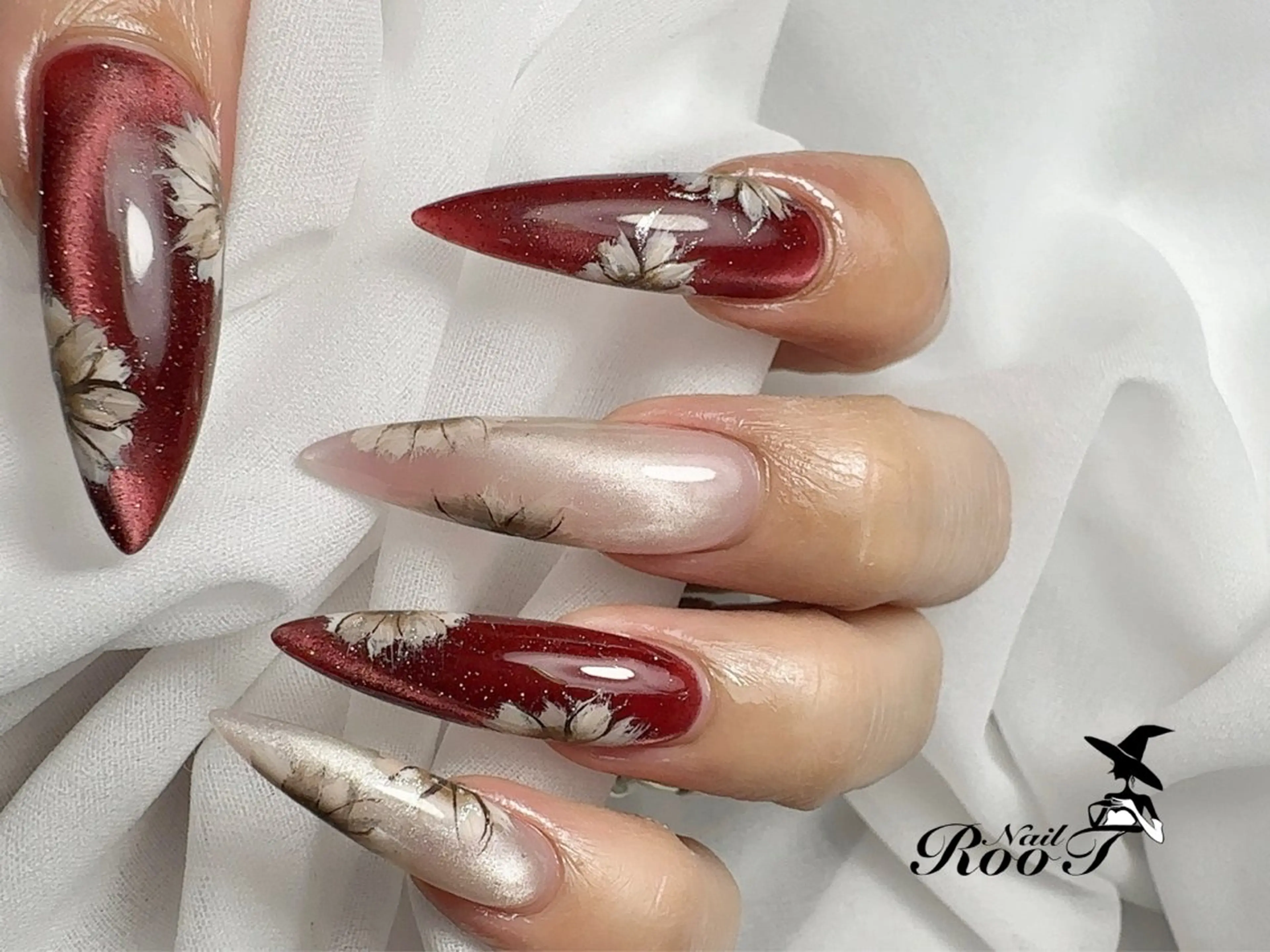 ネイル アートネイル フラッシュネイル マグネットネイル ハンドネイル RooT Nailのネイルデザイン