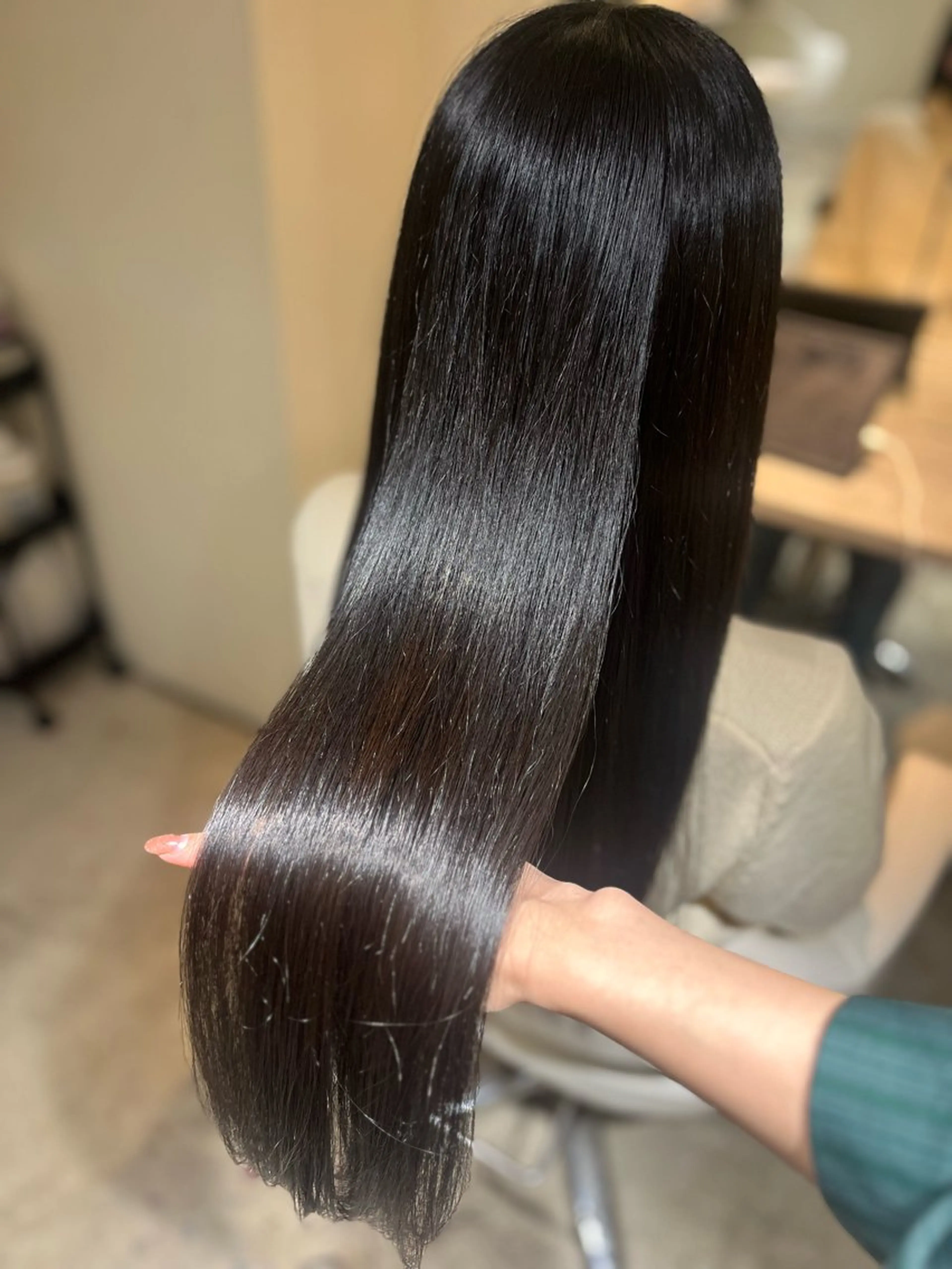 ロング トリートメント カット トリートメント 🦋🫧艶髪カラー 🫧🦋あいりのヘアスタイル