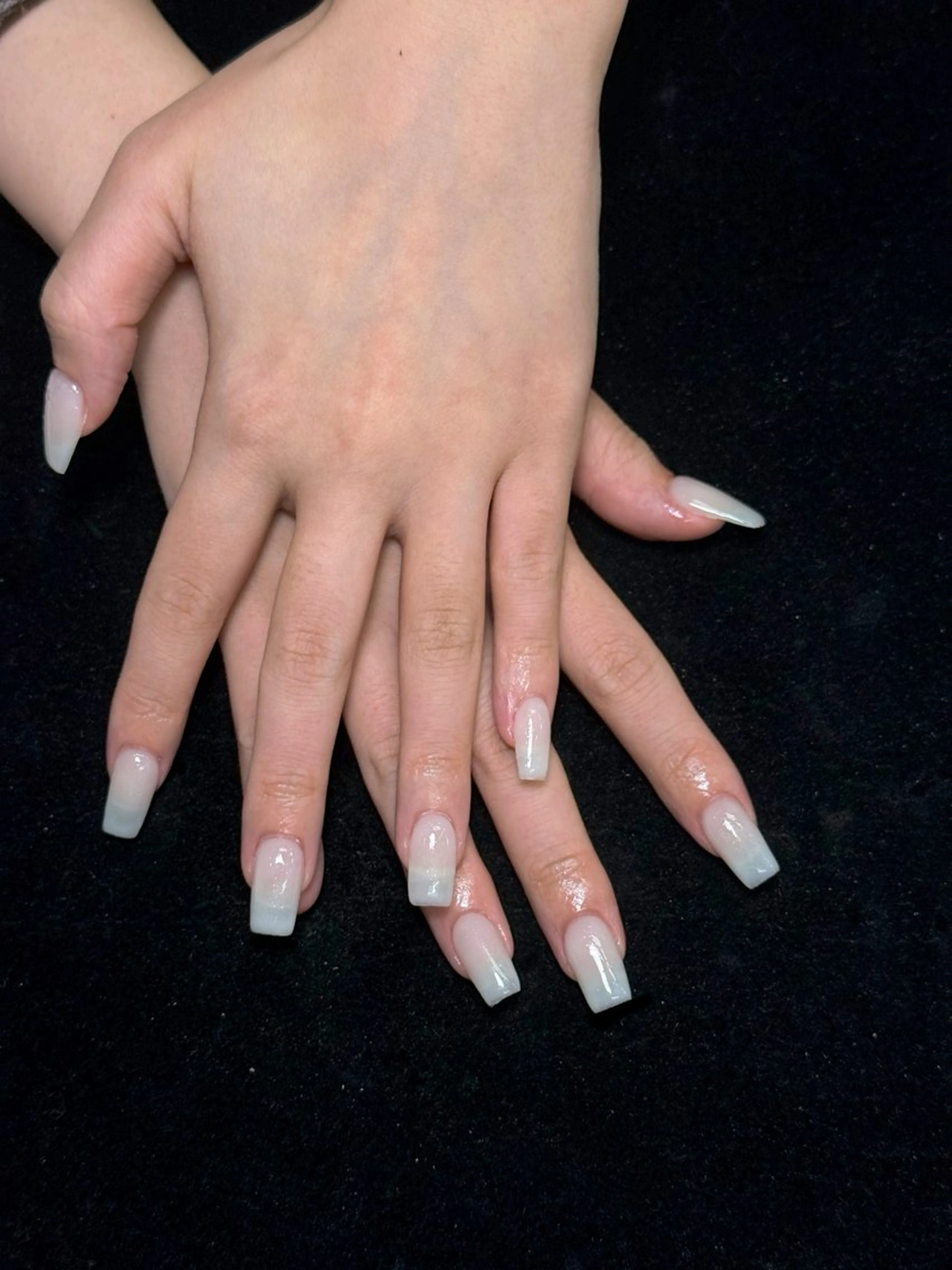 ネイル Nail salon Amoureuse ネイルサロン アムルーズ所属・ネイリスト ミクのネイルデザイン