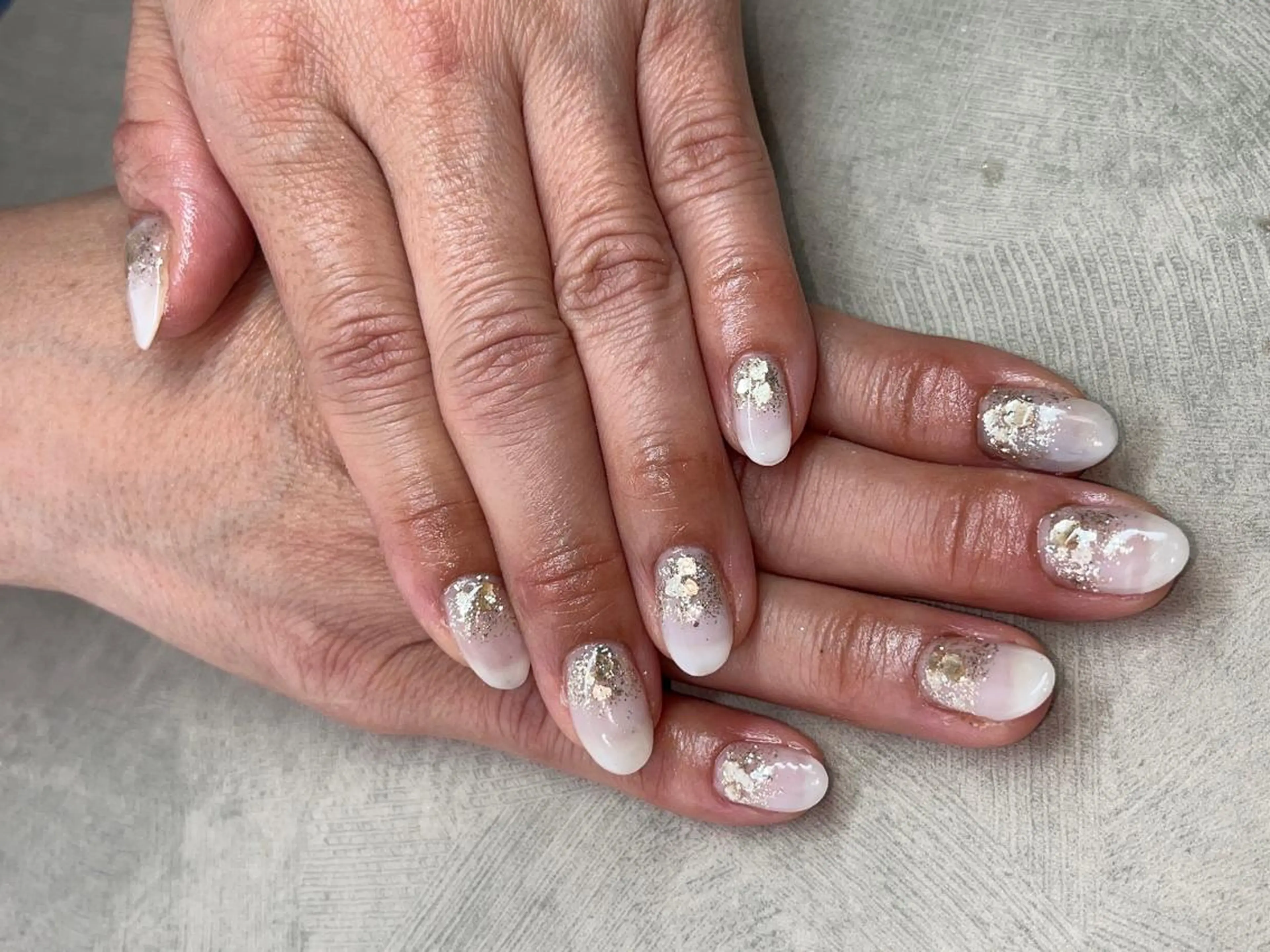 ネイル クリアネイル ラメ(グリッター) ホワイト ハンドネイル MIKA ♡のネイルデザイン