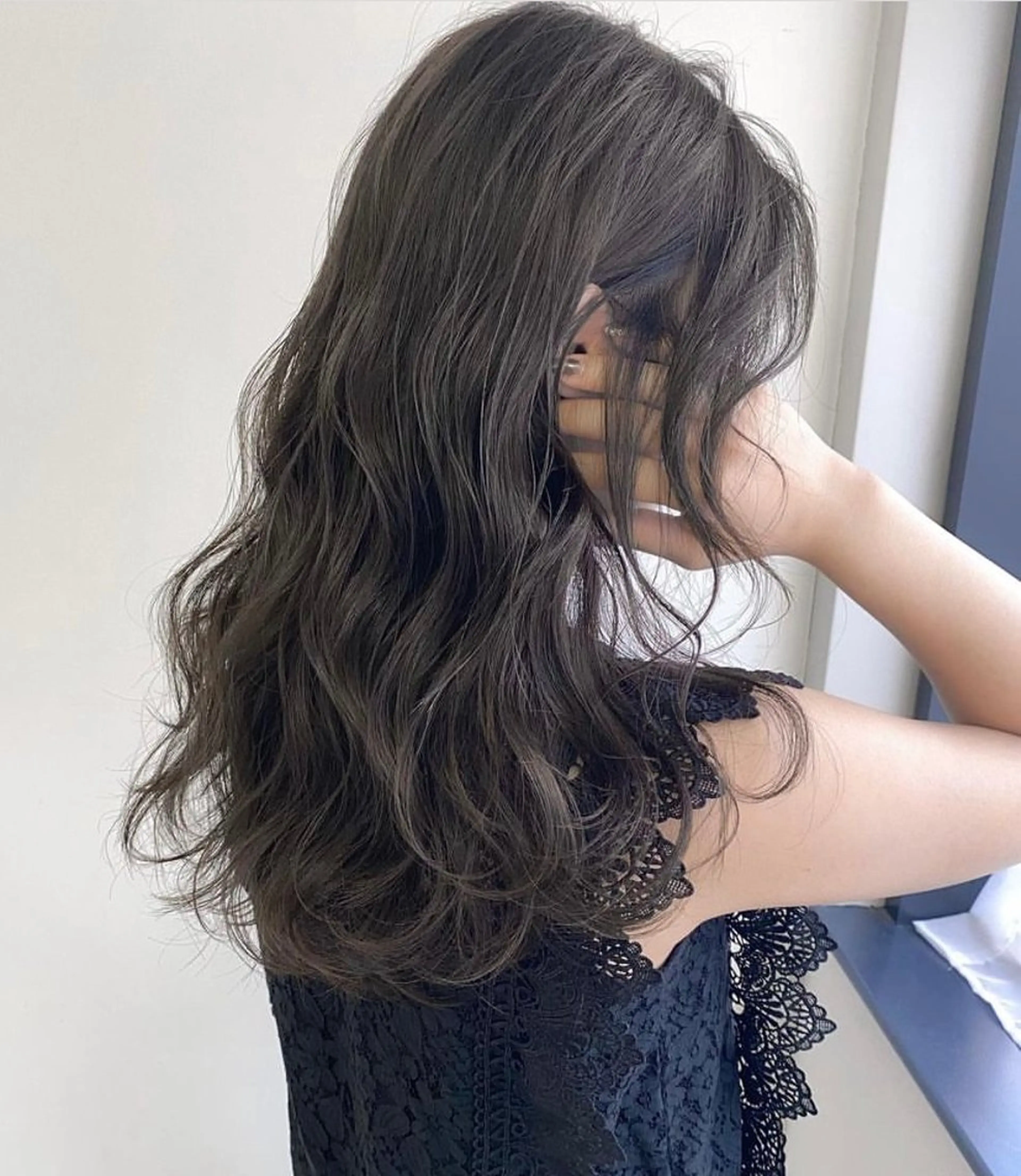 ロング カラー 前田 亮晟のヘアスタイル