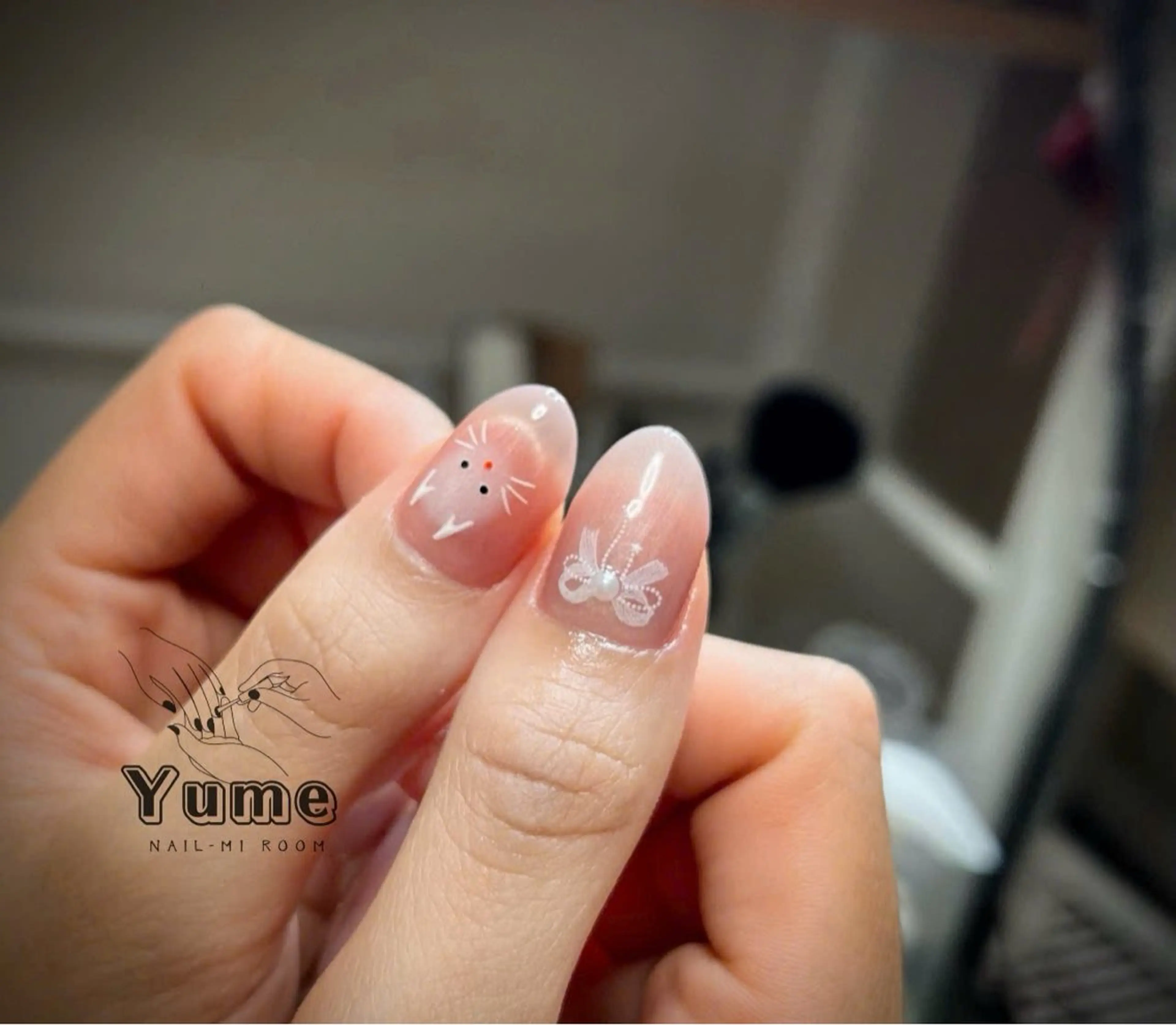 ミディアム トウイ nailのネイルデザイン