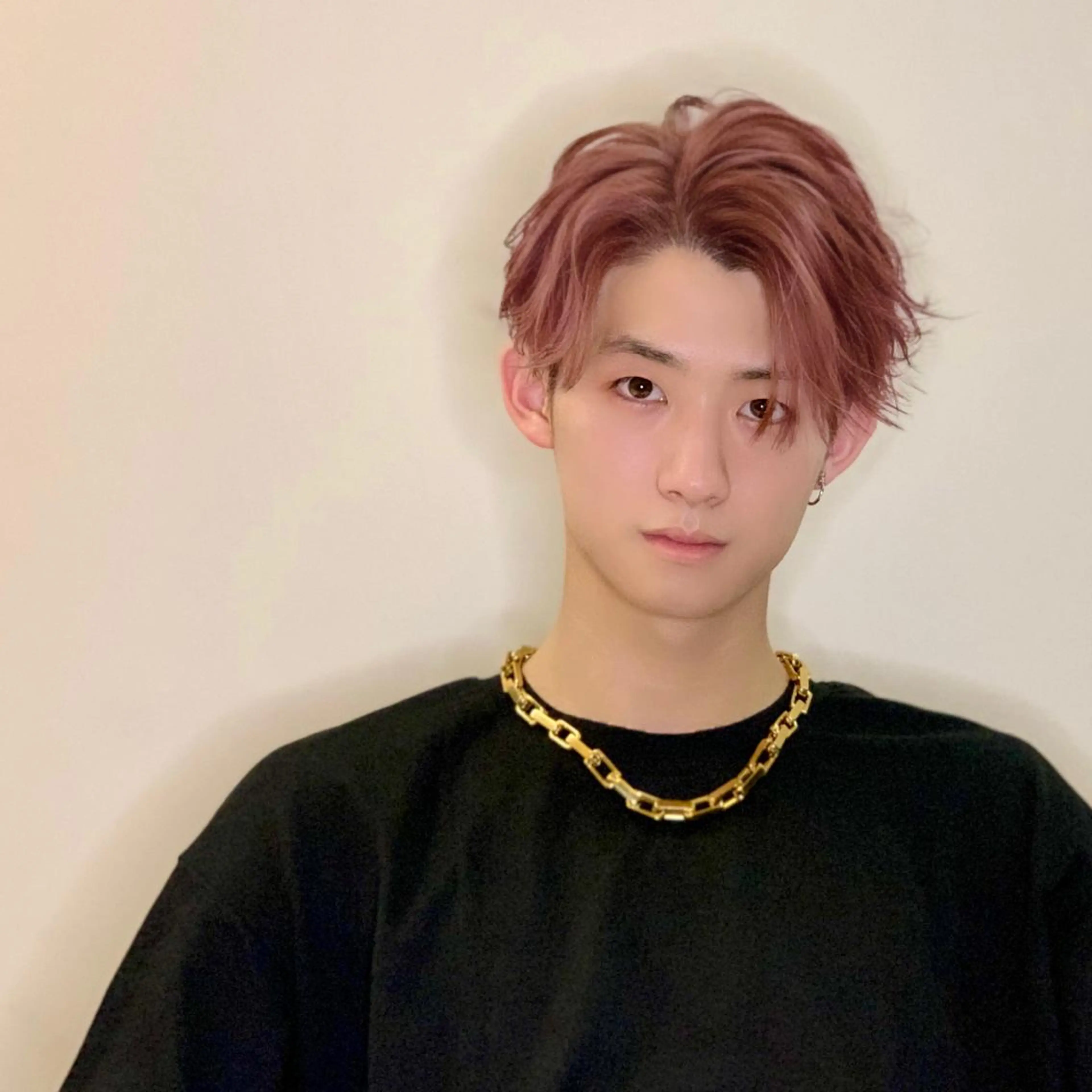 カラー メンズ ピンクカラー カット ヘアカラー トリートメント メンズ専門　井藤 雅也のヘアスタイル